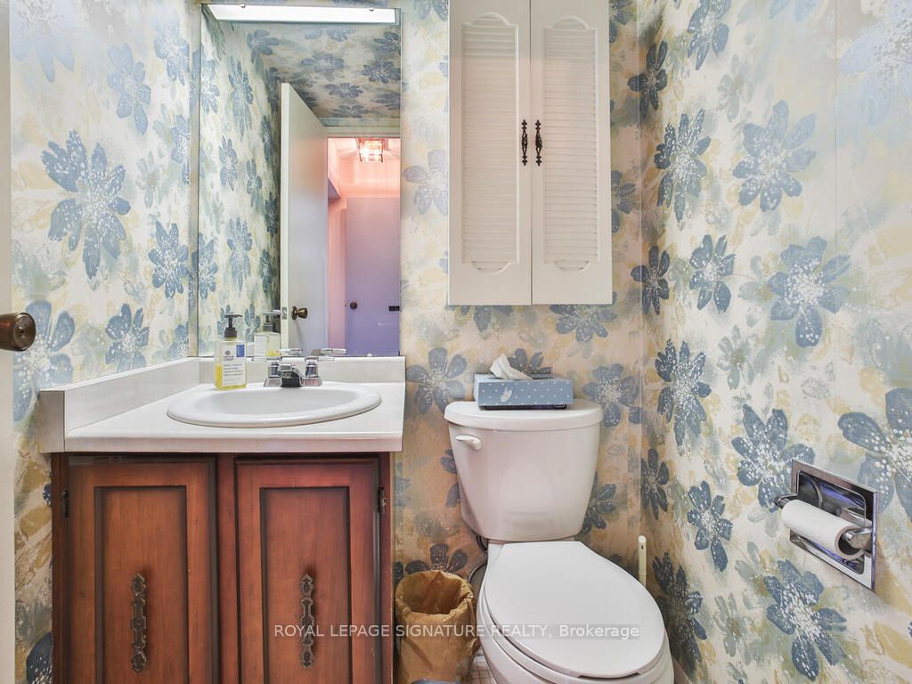 #f19 - 288 Mill Road Property Photo 23