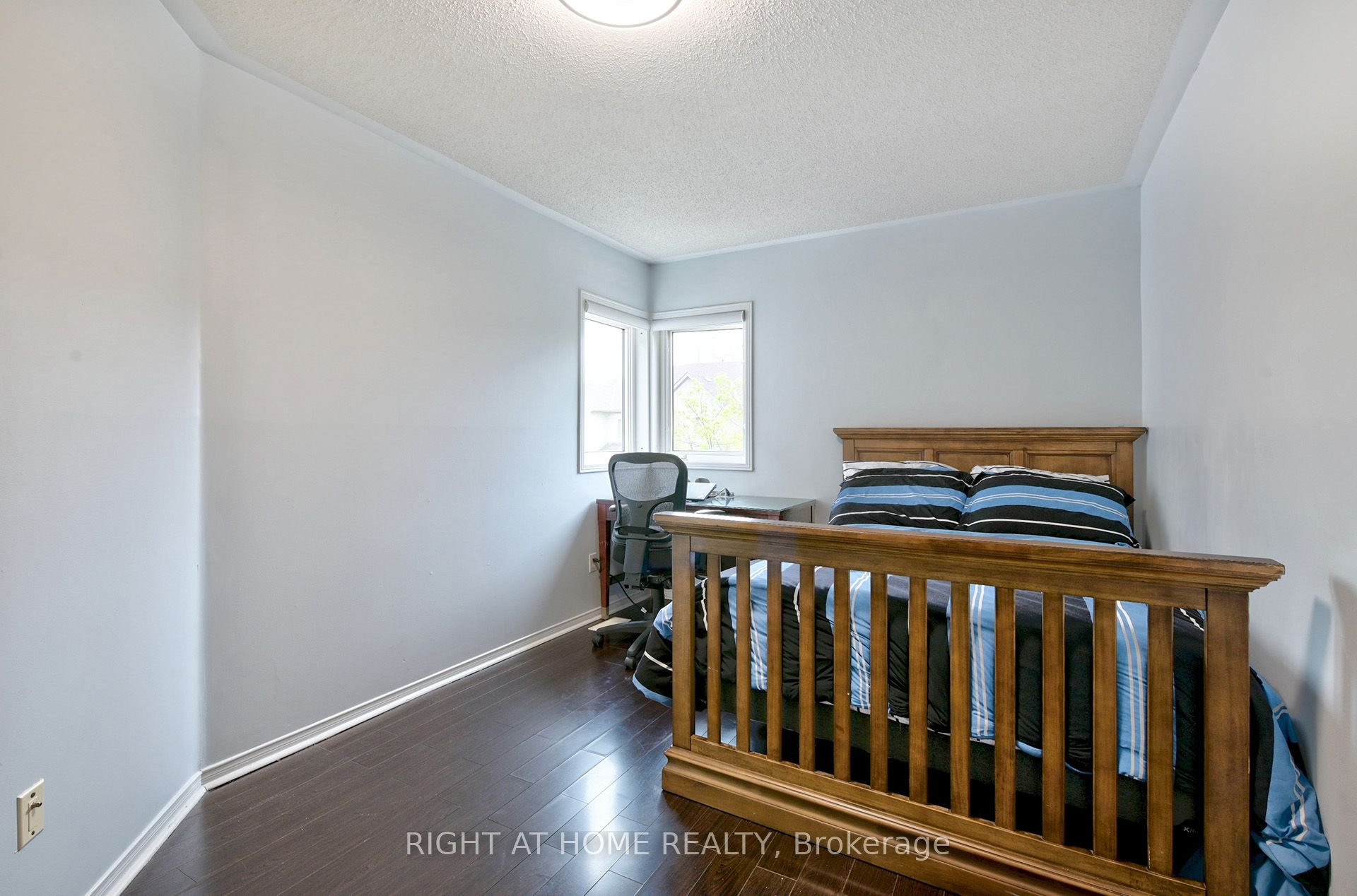 4600 Kimbermount Avenue 13 Property Photo 16