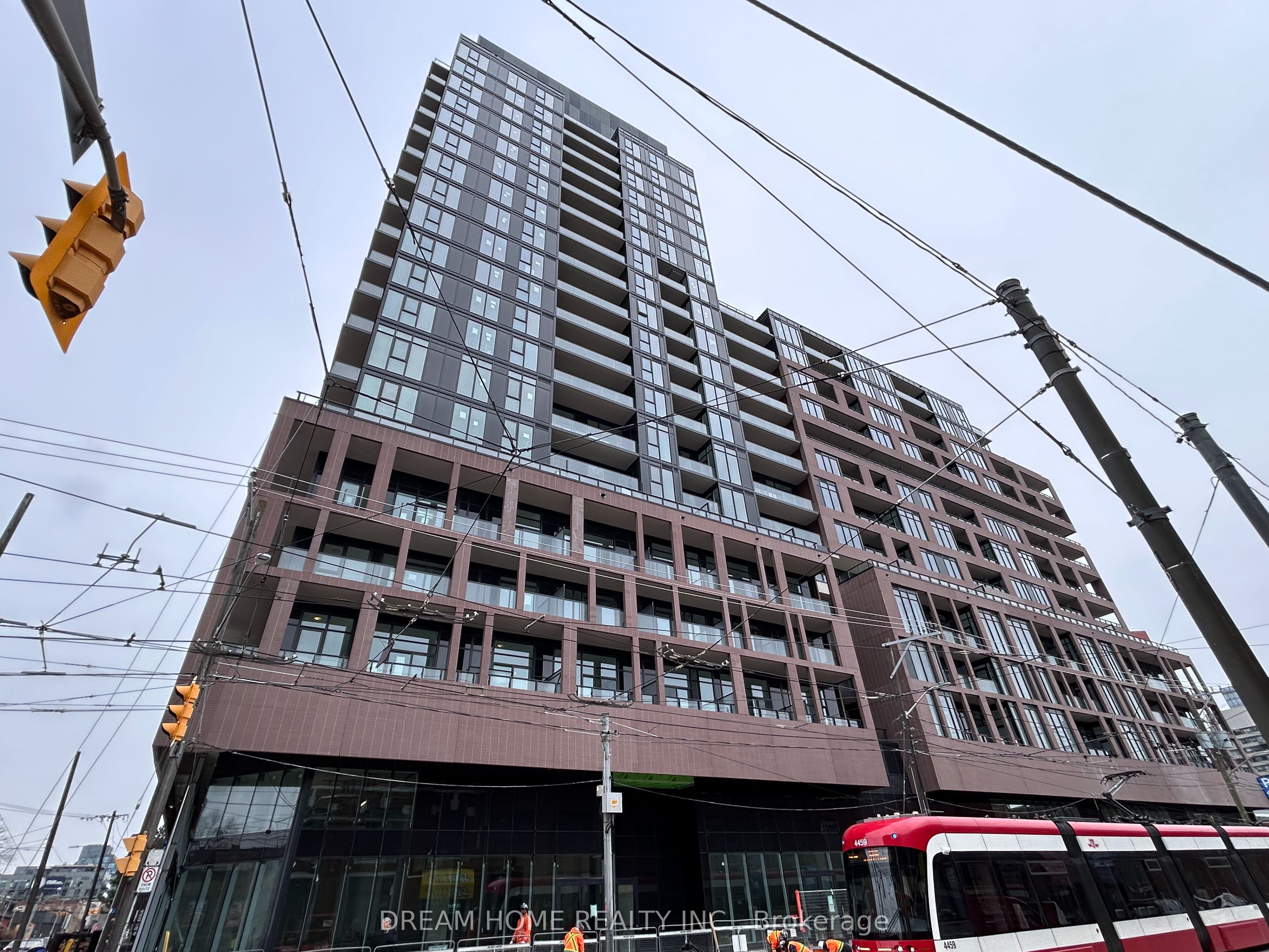 #705 - 285 Dufferin Street Property Photo