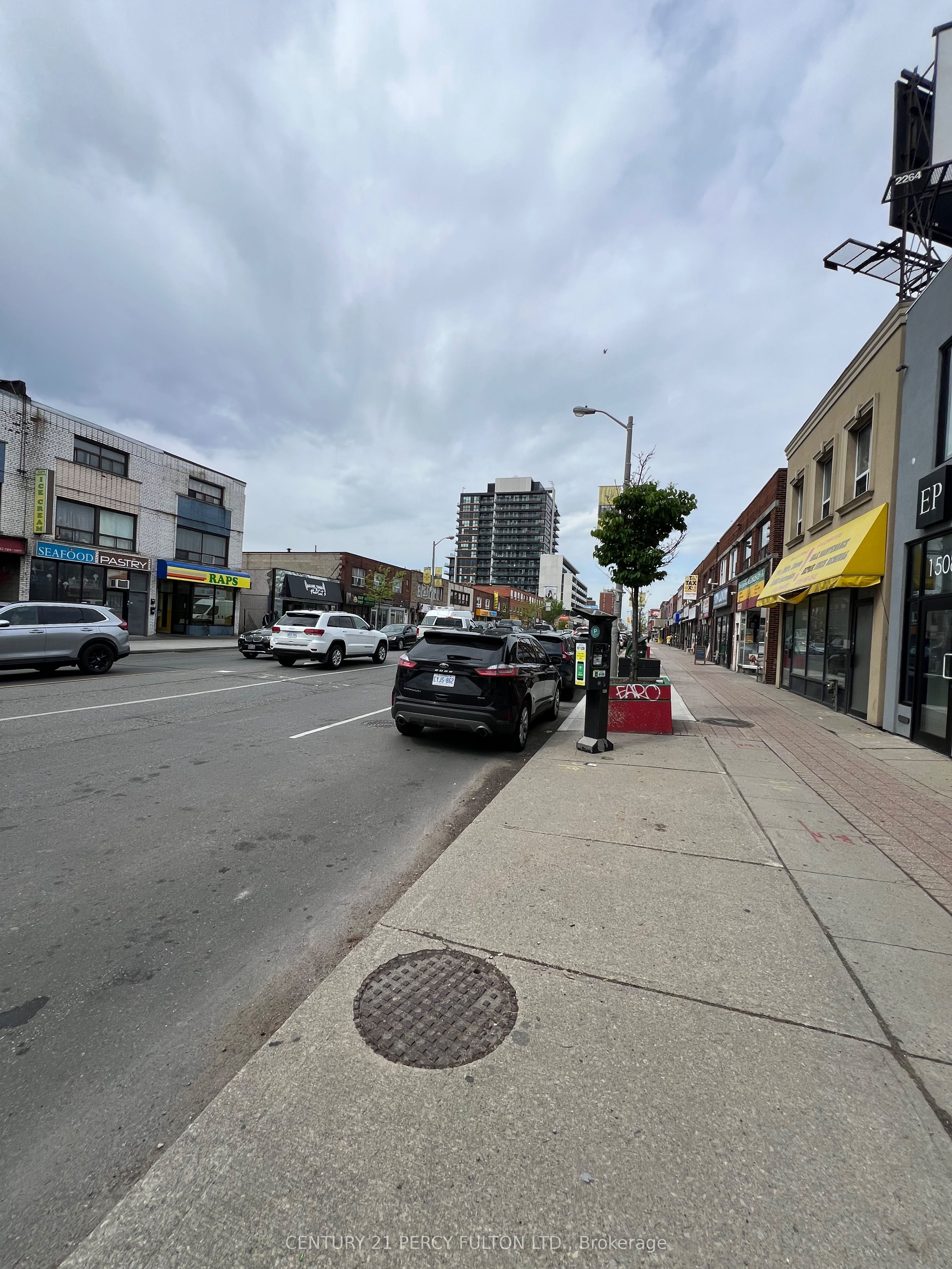 1506 Eglinton Avenue W Property Photo 6