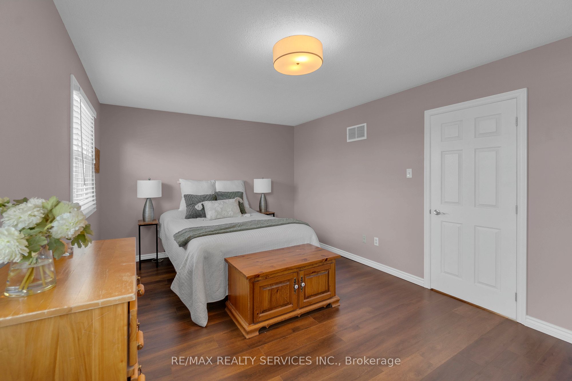 13 Cashel Street Property Photo 21