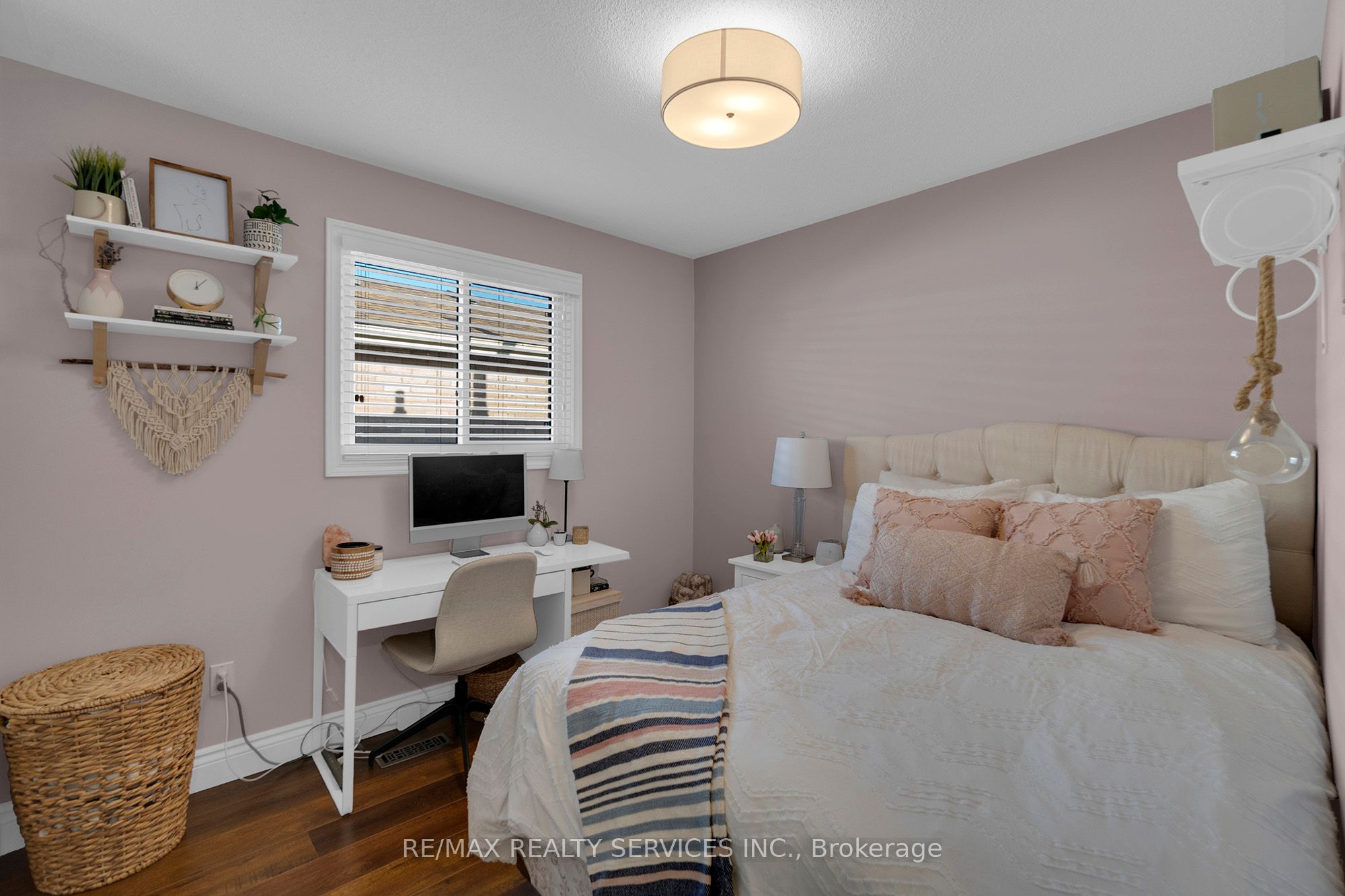 13 Cashel Street Property Photo 24