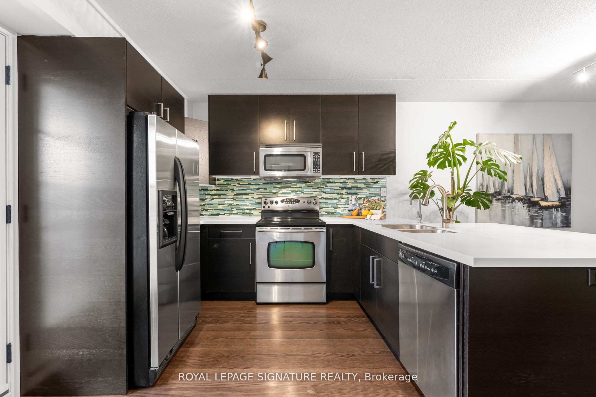 #311 - 4005 Kilmer Drive Property Photo 8