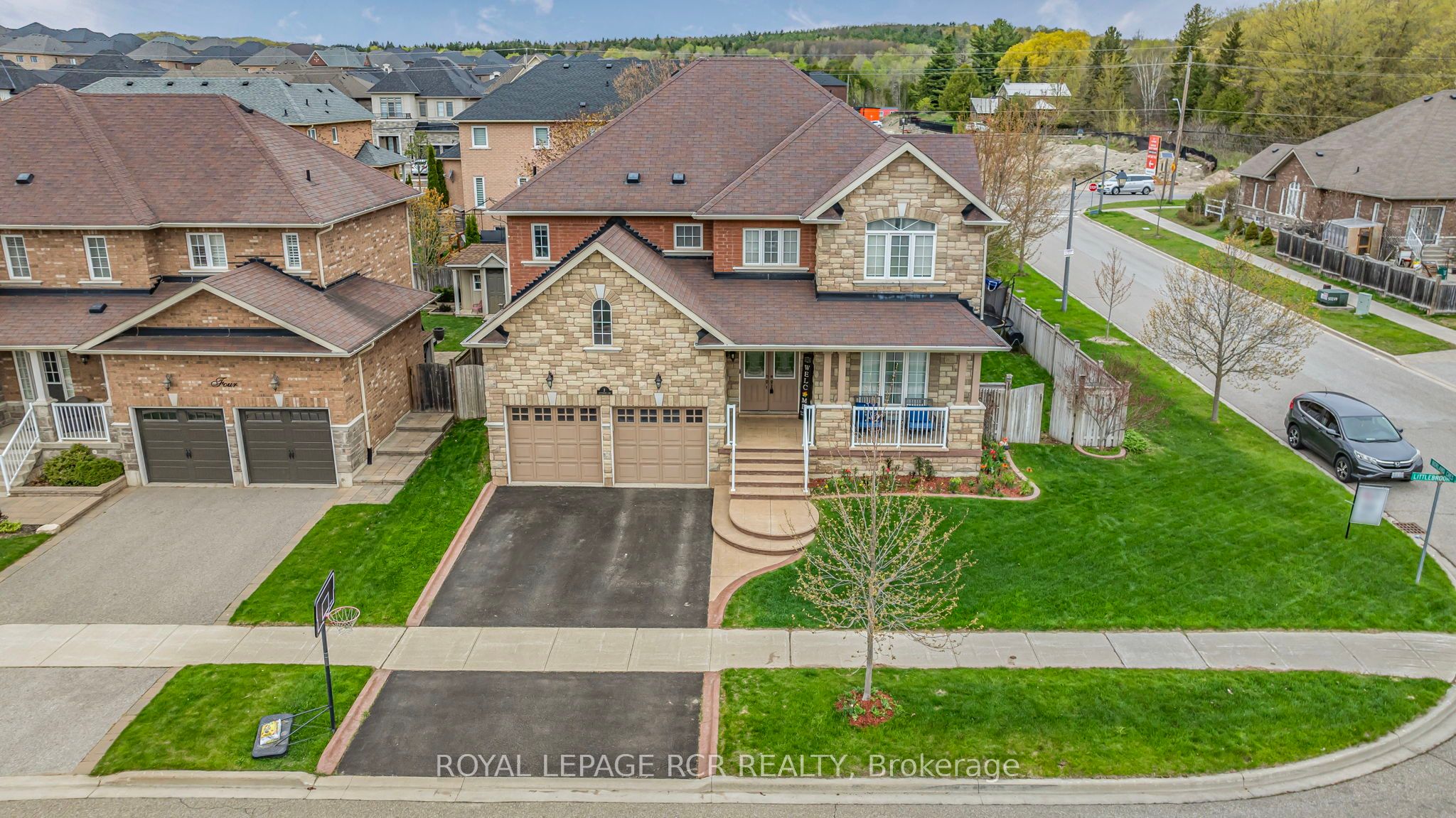 2 Littlebrook Lane Property Photo 2