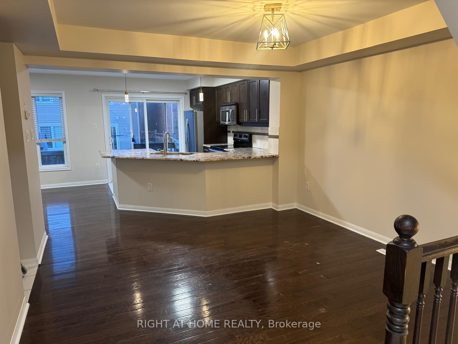 182 Higginbotham Crescent Property Photo 6