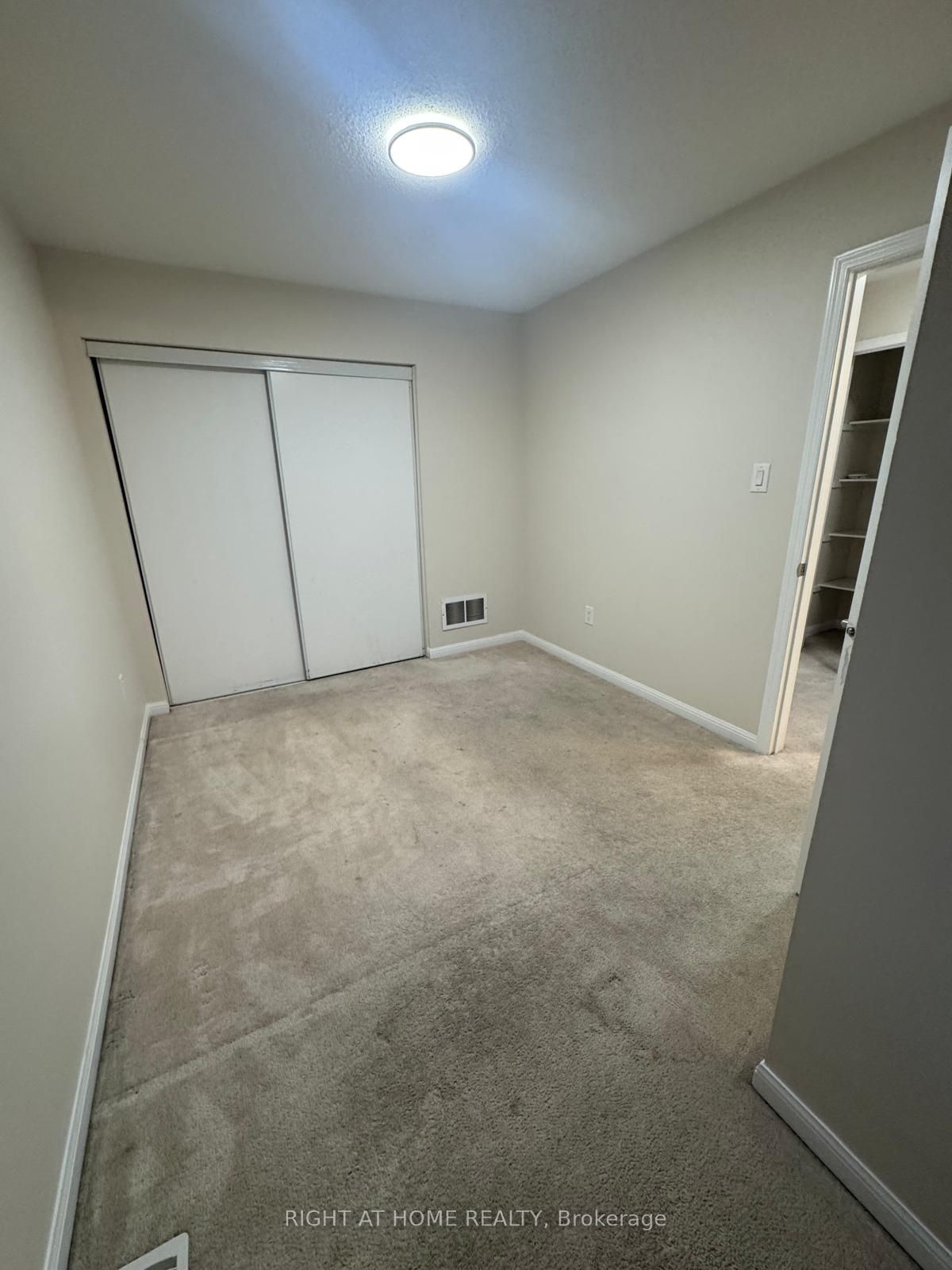 182 Higginbotham Crescent Property Photo 13
