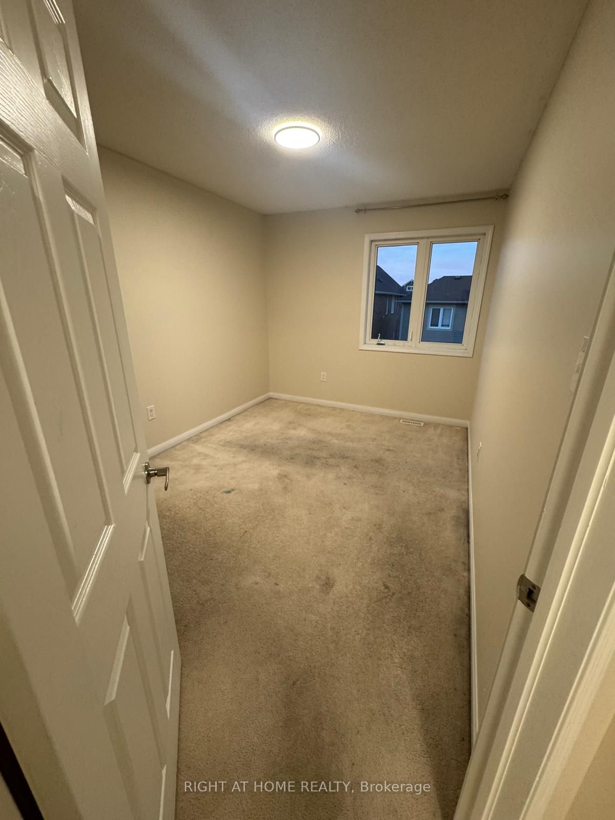 182 Higginbotham Crescent Property Photo 15