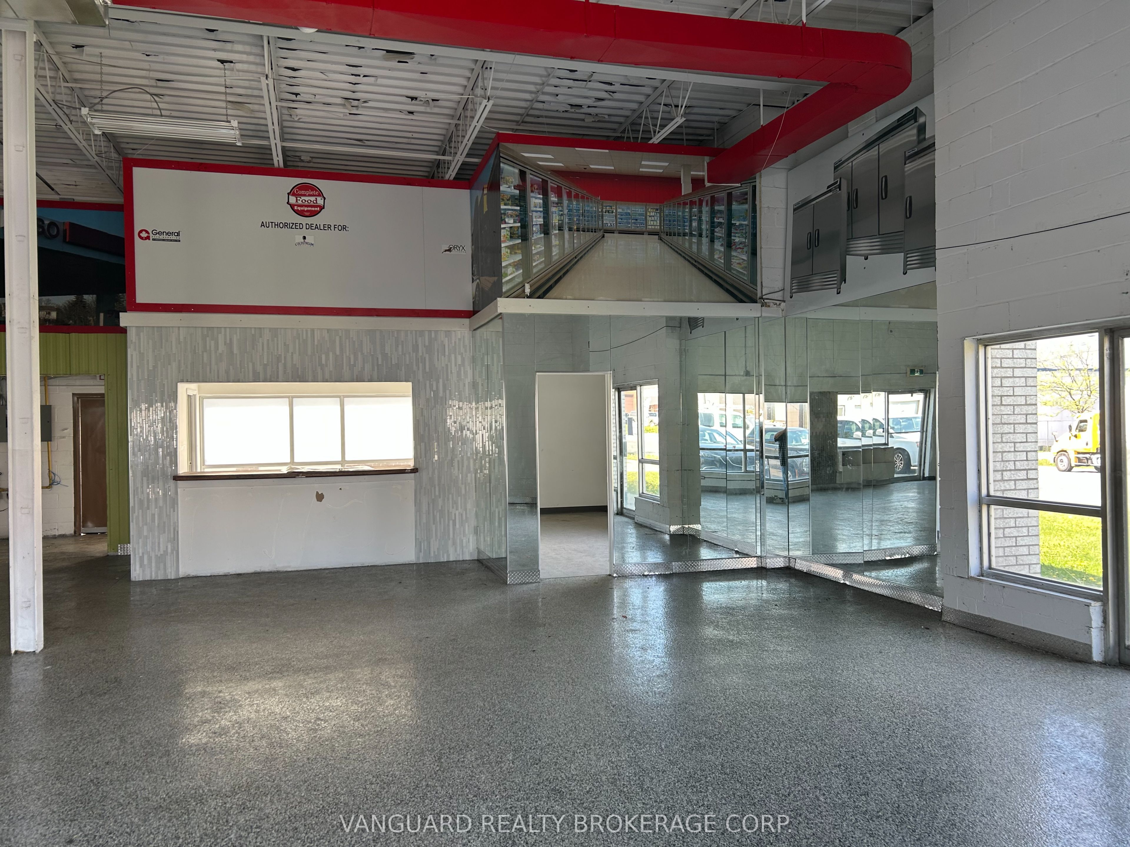 149 Norfinch Avenue 1 Property Photo 2