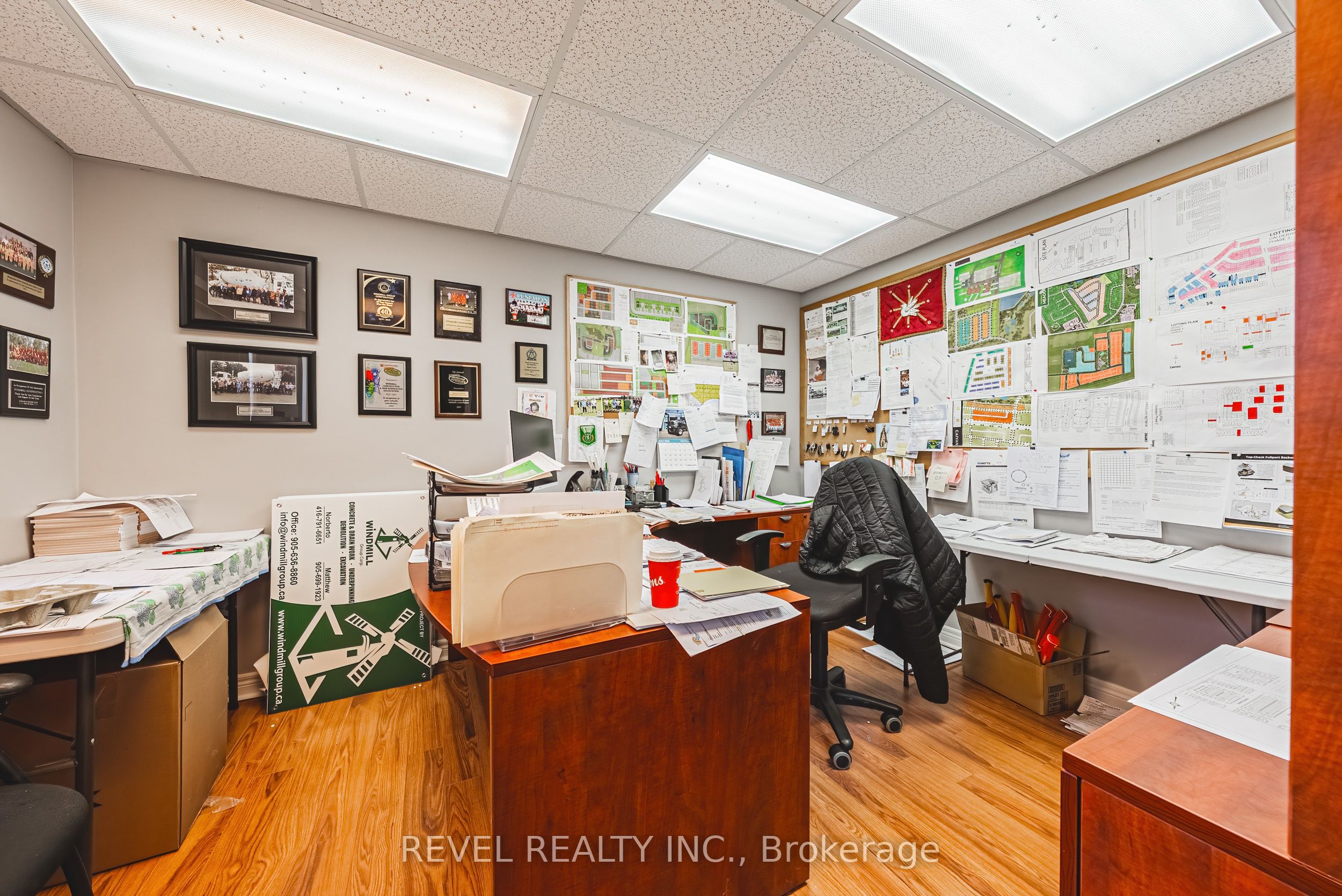 5121 1st Line Property Photo 17