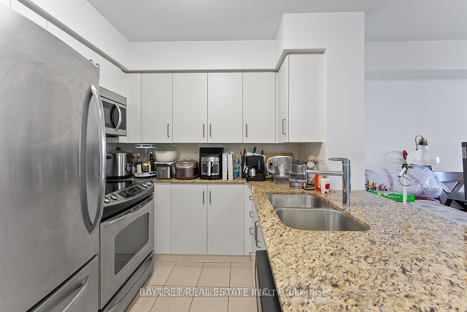 #809 - 215 Sherway Gardens Road Property Photo 1