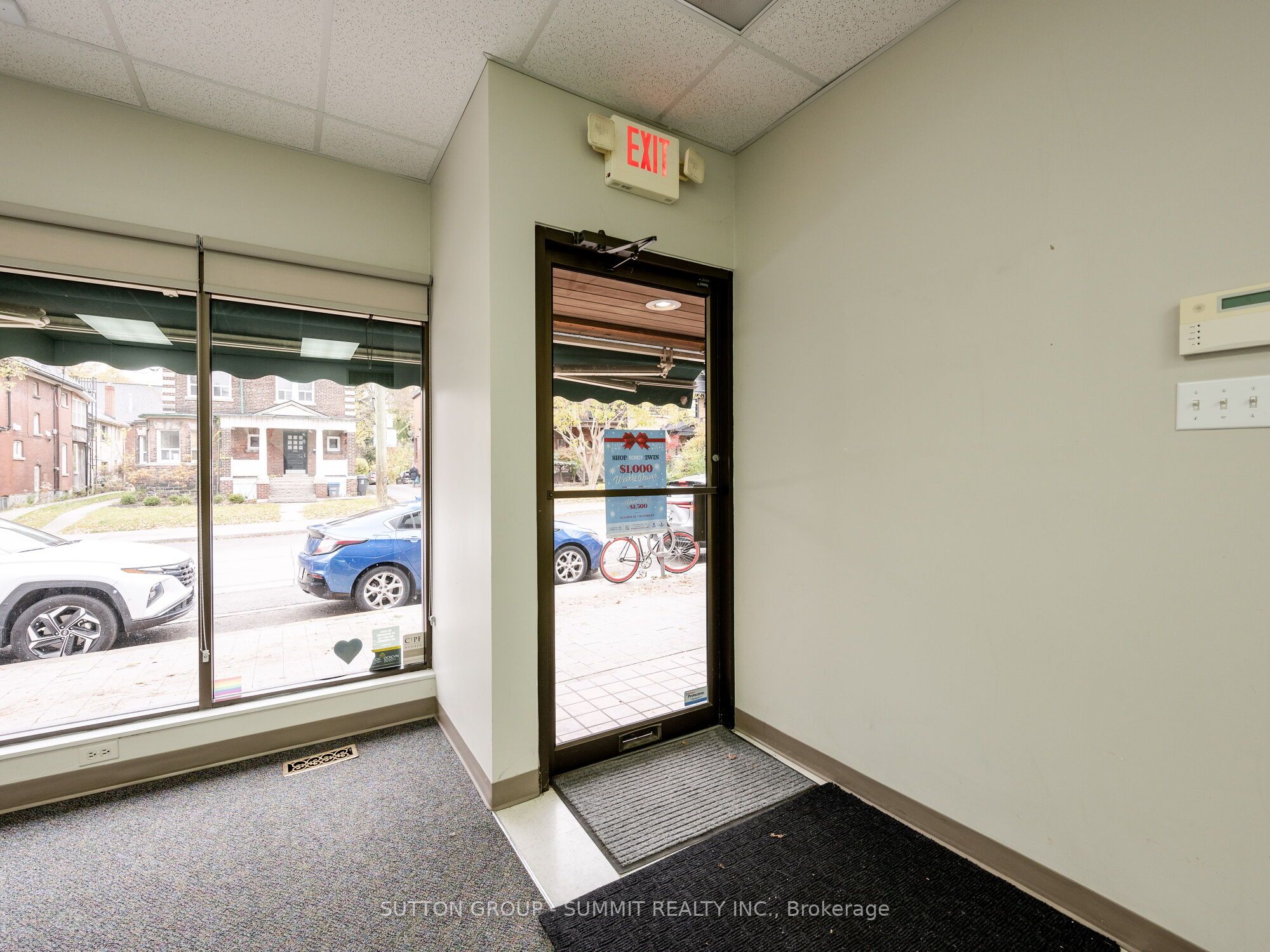 281 Roncesvalles Avenue Property Photo 3