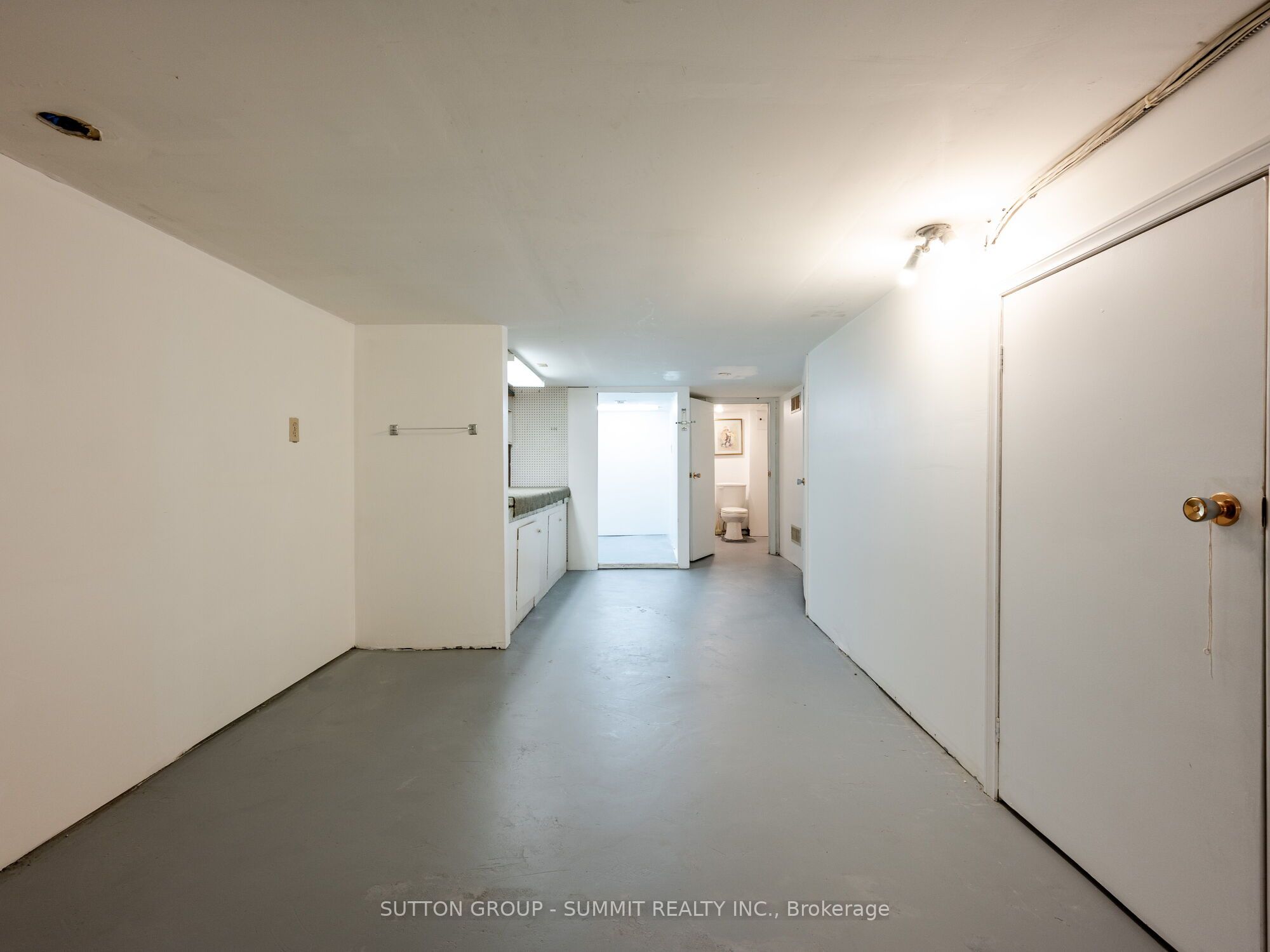 281 Roncesvalles Avenue Property Photo 12