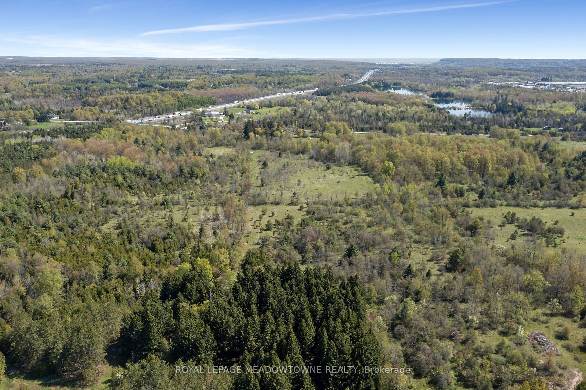 9414 First Line Property Photo 19
