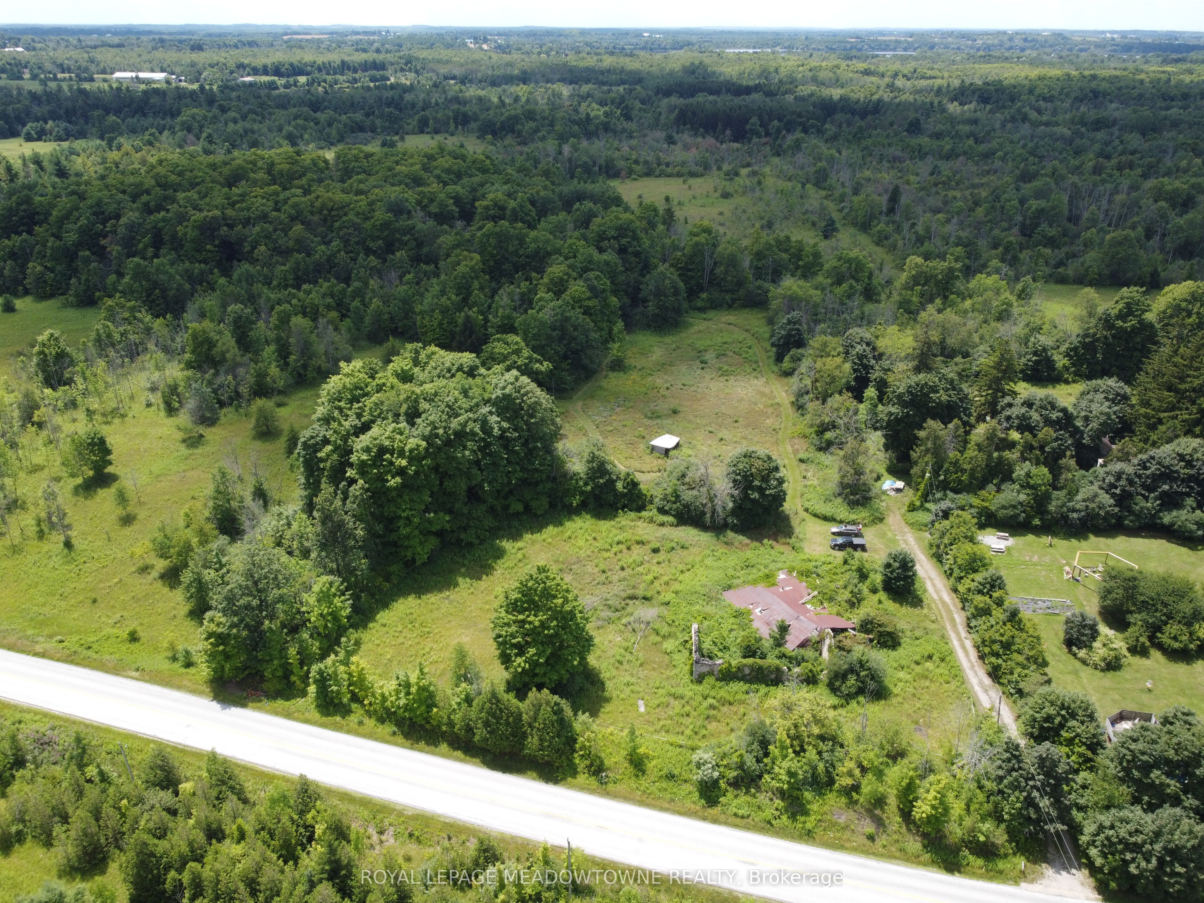 9414 First Line Property Photo 30