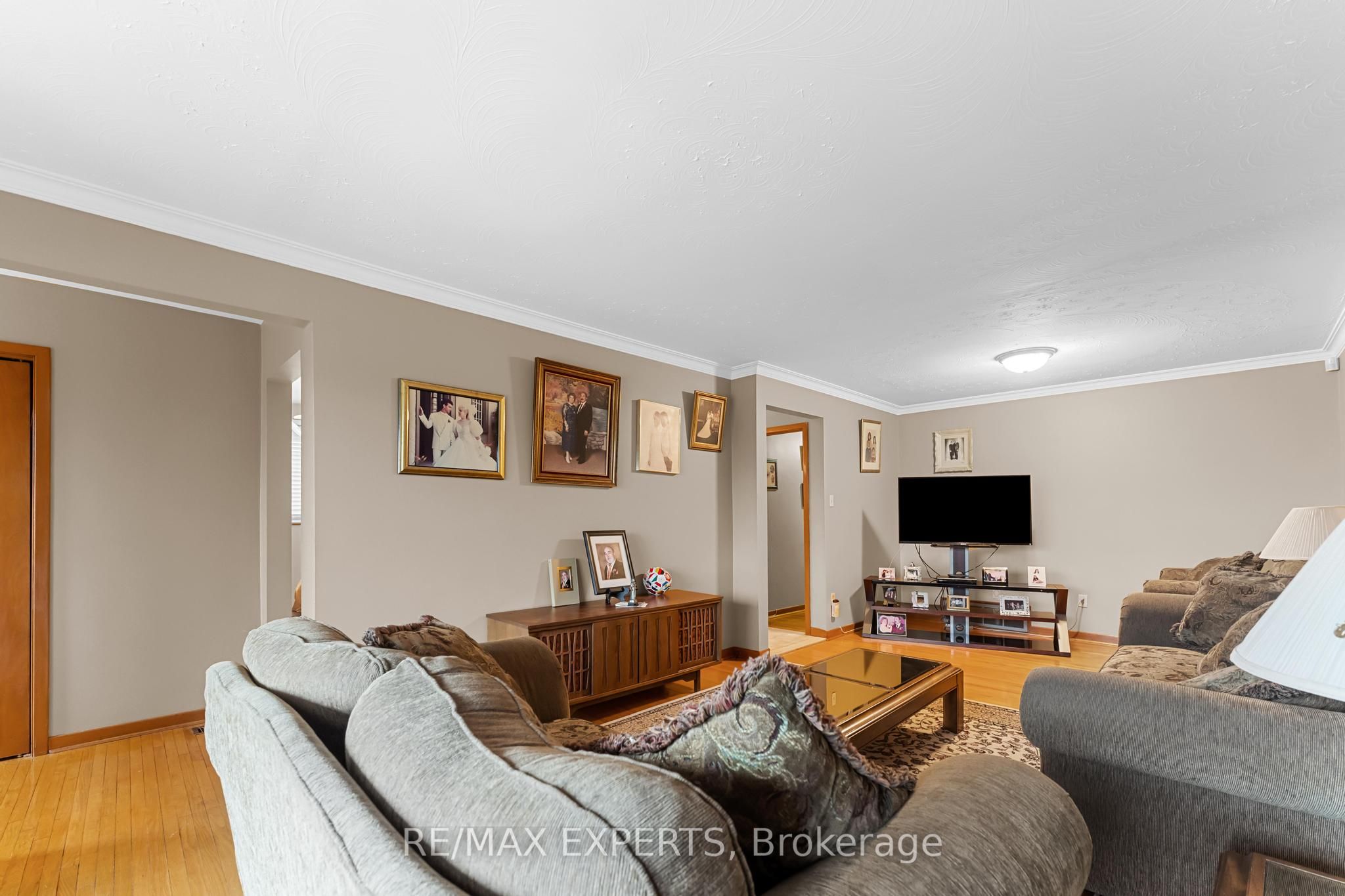 72 Songwood Drive Property Photo 8