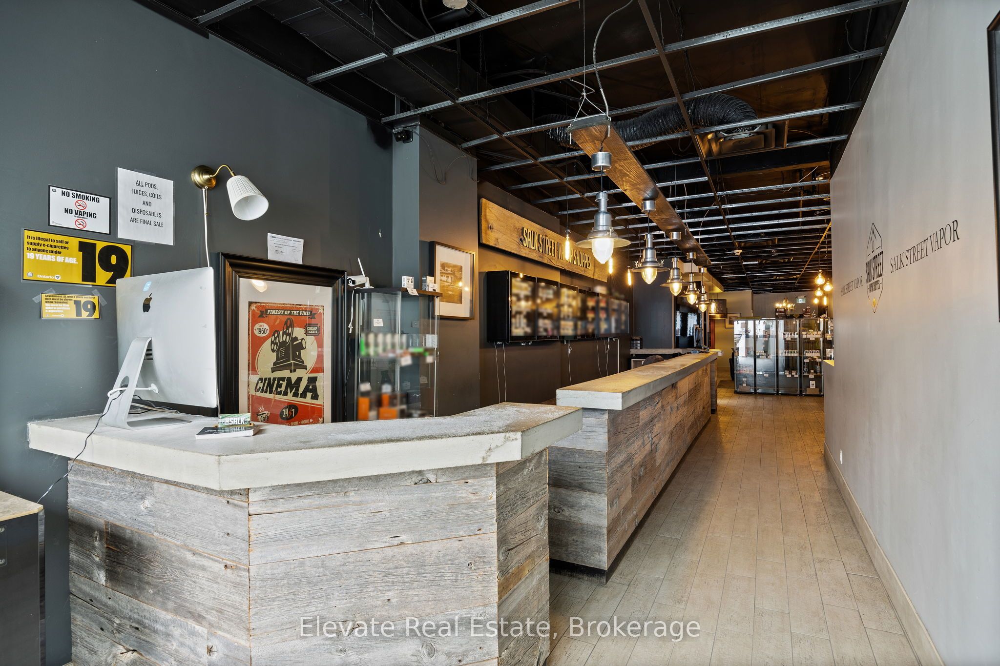 904 Bloor Street W Property Photo 5