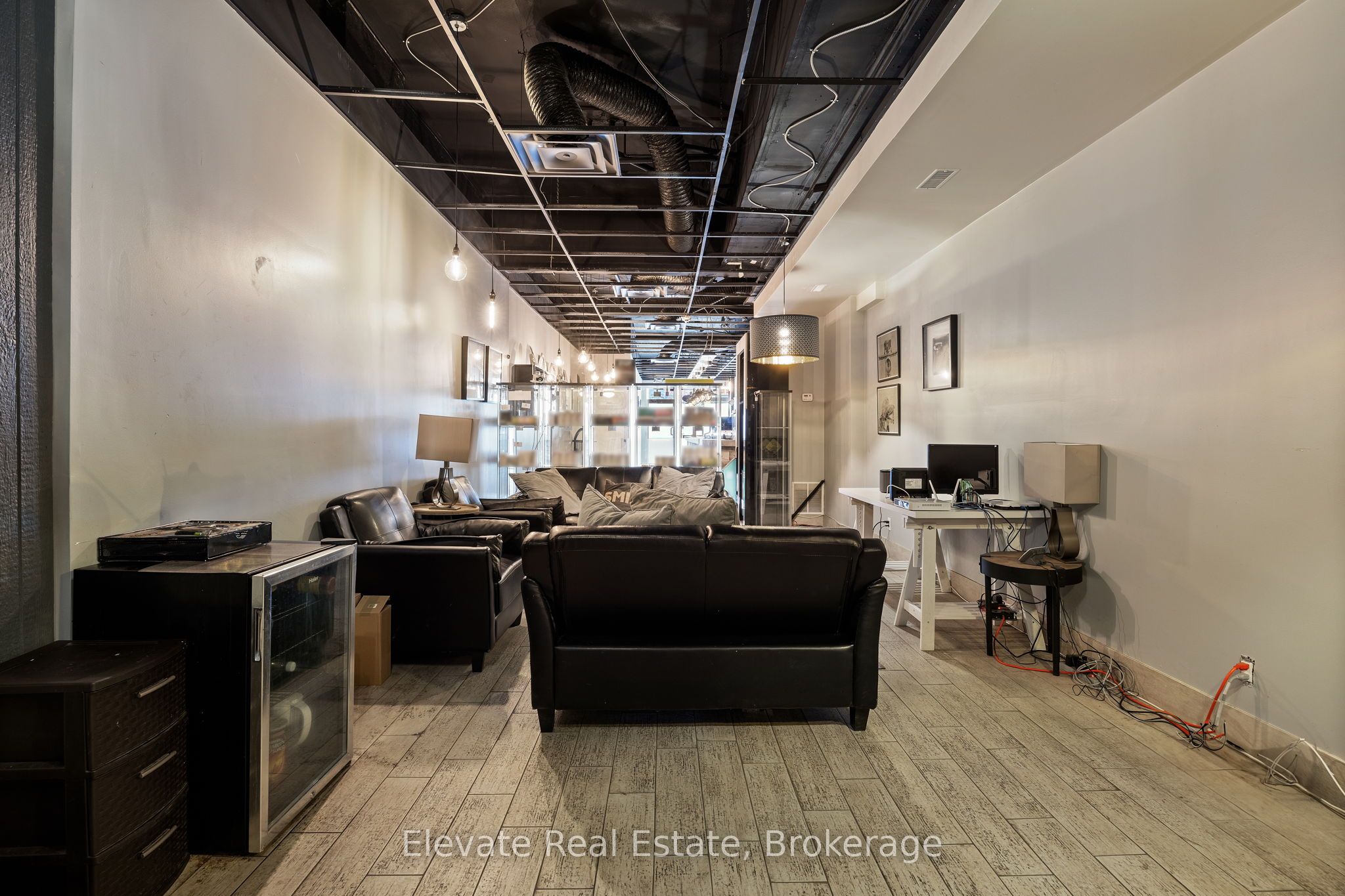 904 Bloor Street W Property Photo 13