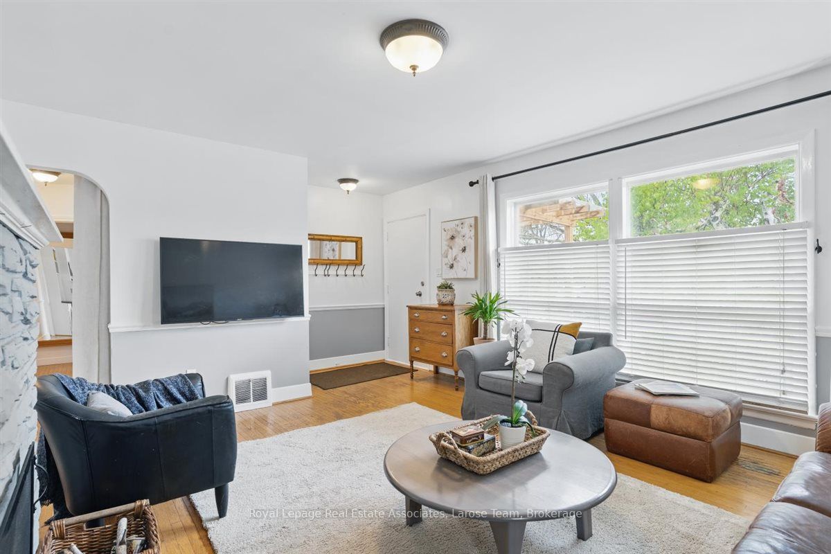 309 Felan Avenue Property Photo 9
