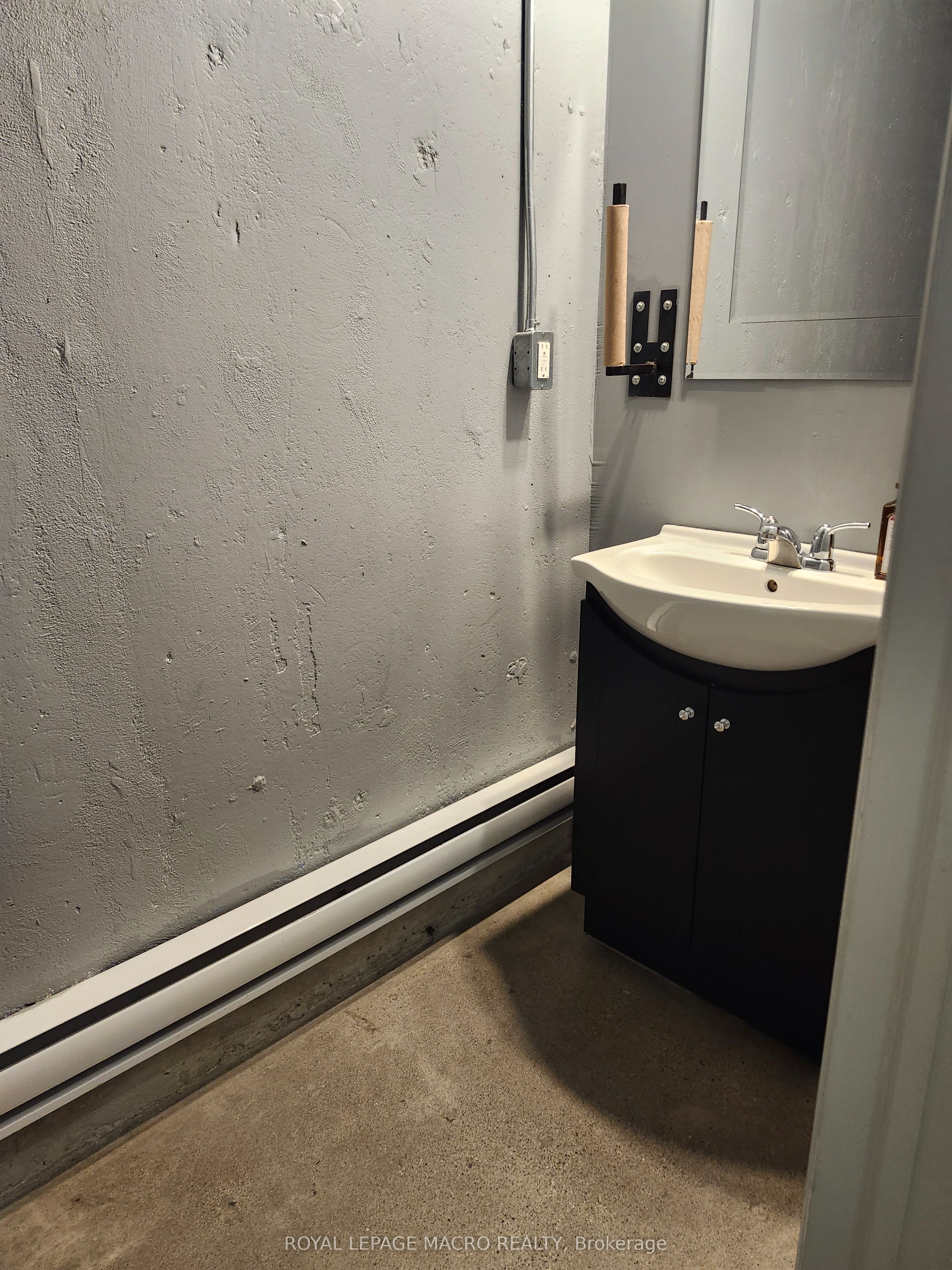 1205 Queen Street W 1 Property Photo 12