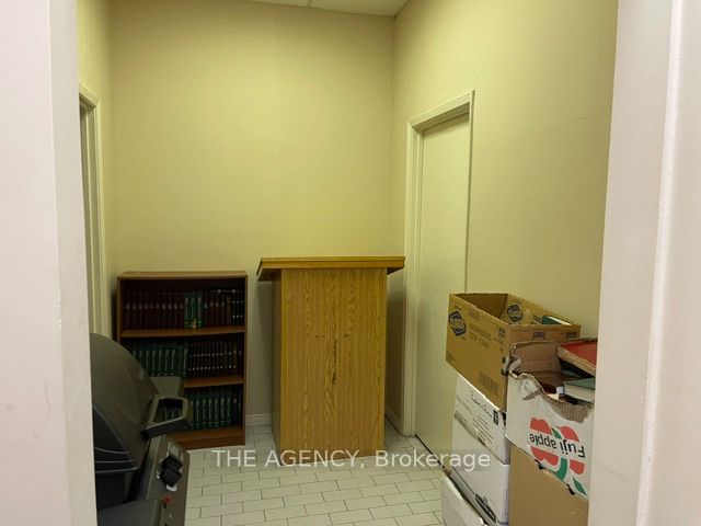 #3 - 29 Pemican Court Property Photo 6
