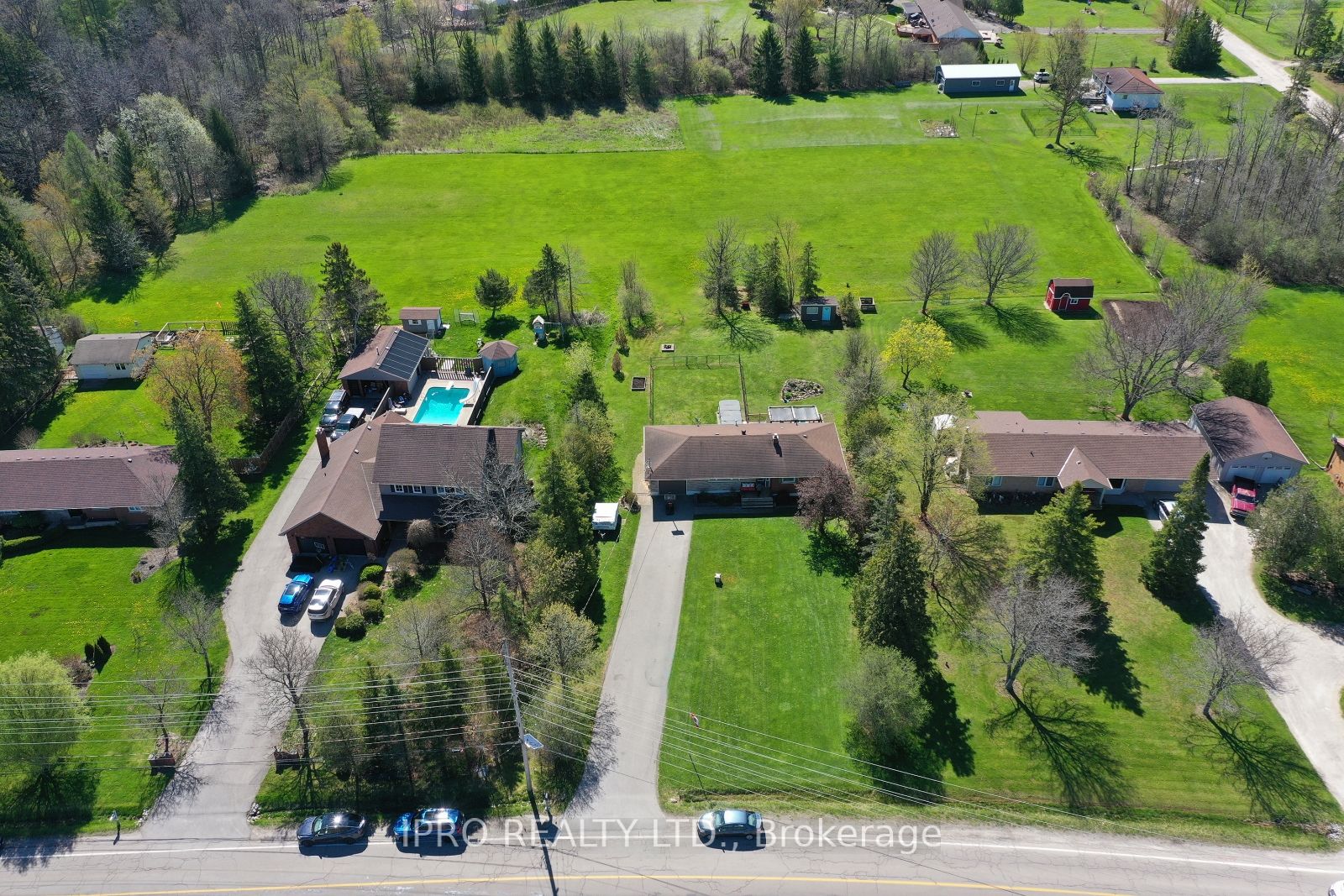 13516 22 Siderd Property Photo