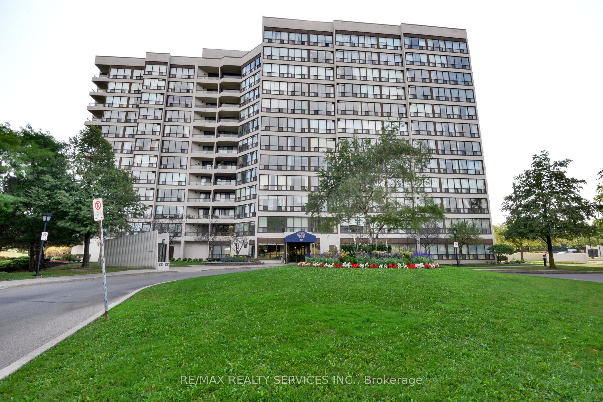 #1213 - 12 Laurelcrest Street Property Photo 1