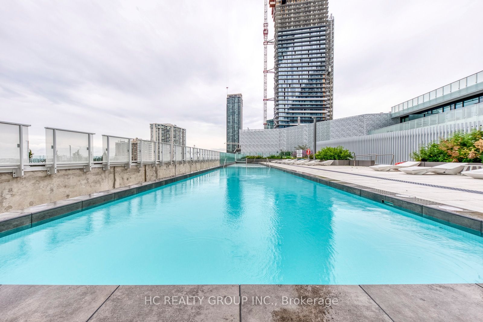 #2805 - 3900 Confederation Parkway Property Photo 19