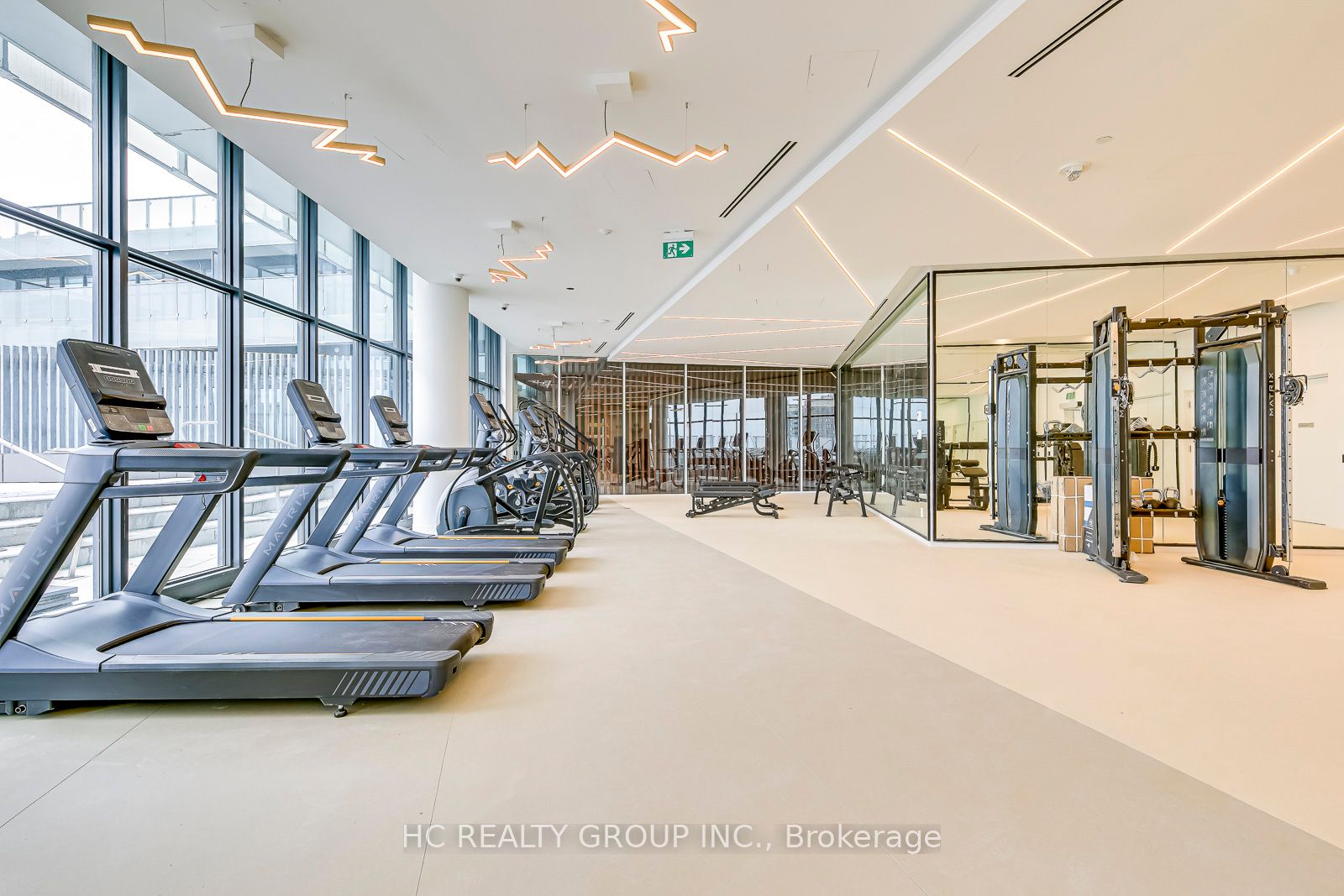 #2805 - 3900 Confederation Parkway Property Photo 23