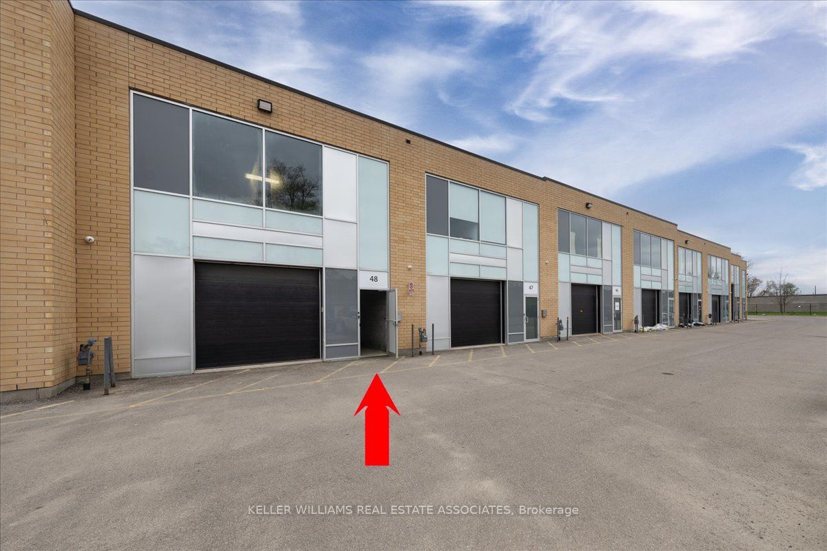 1215 Queensway N/a E 48 Property Photo 21