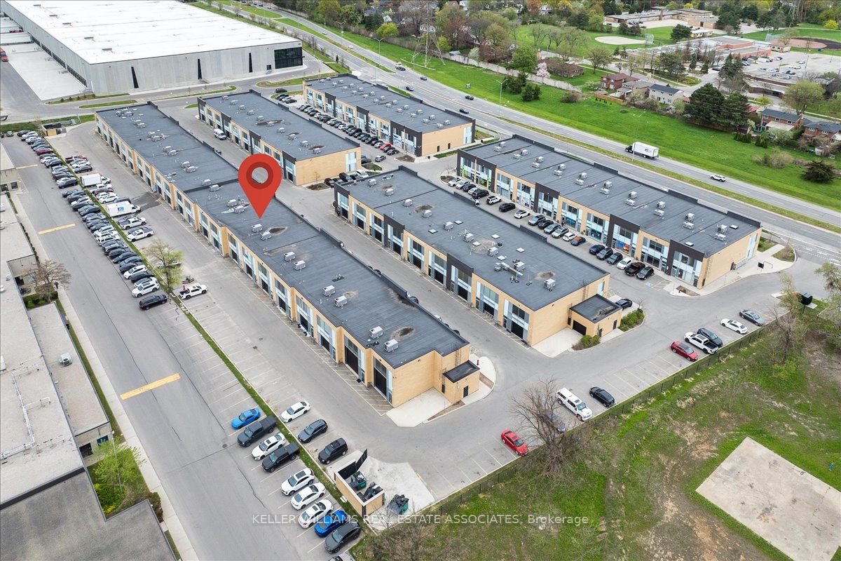 1215 Queensway N/a E 48 Property Photo 27