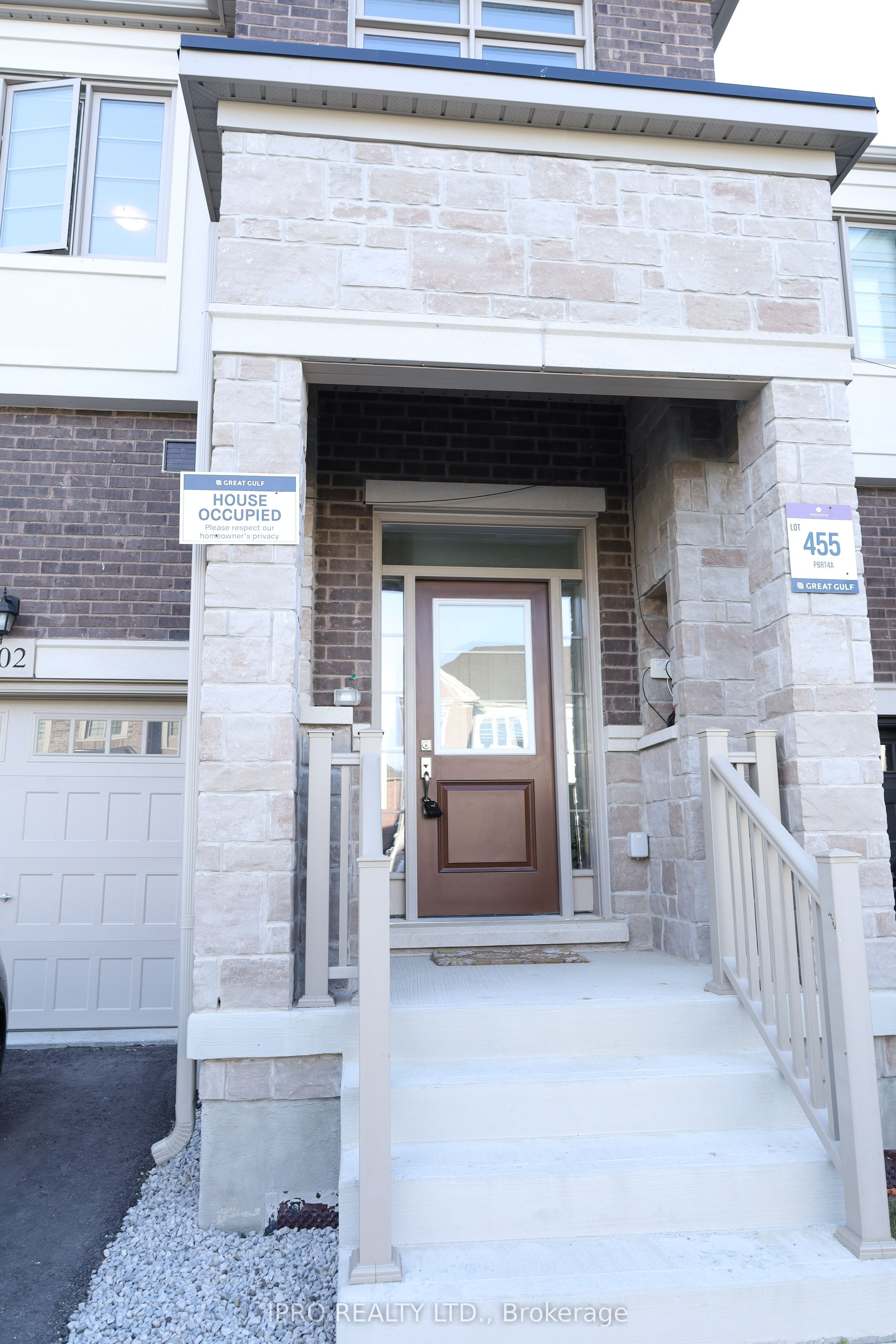 102 Bermondsey Way Property Photo 1
