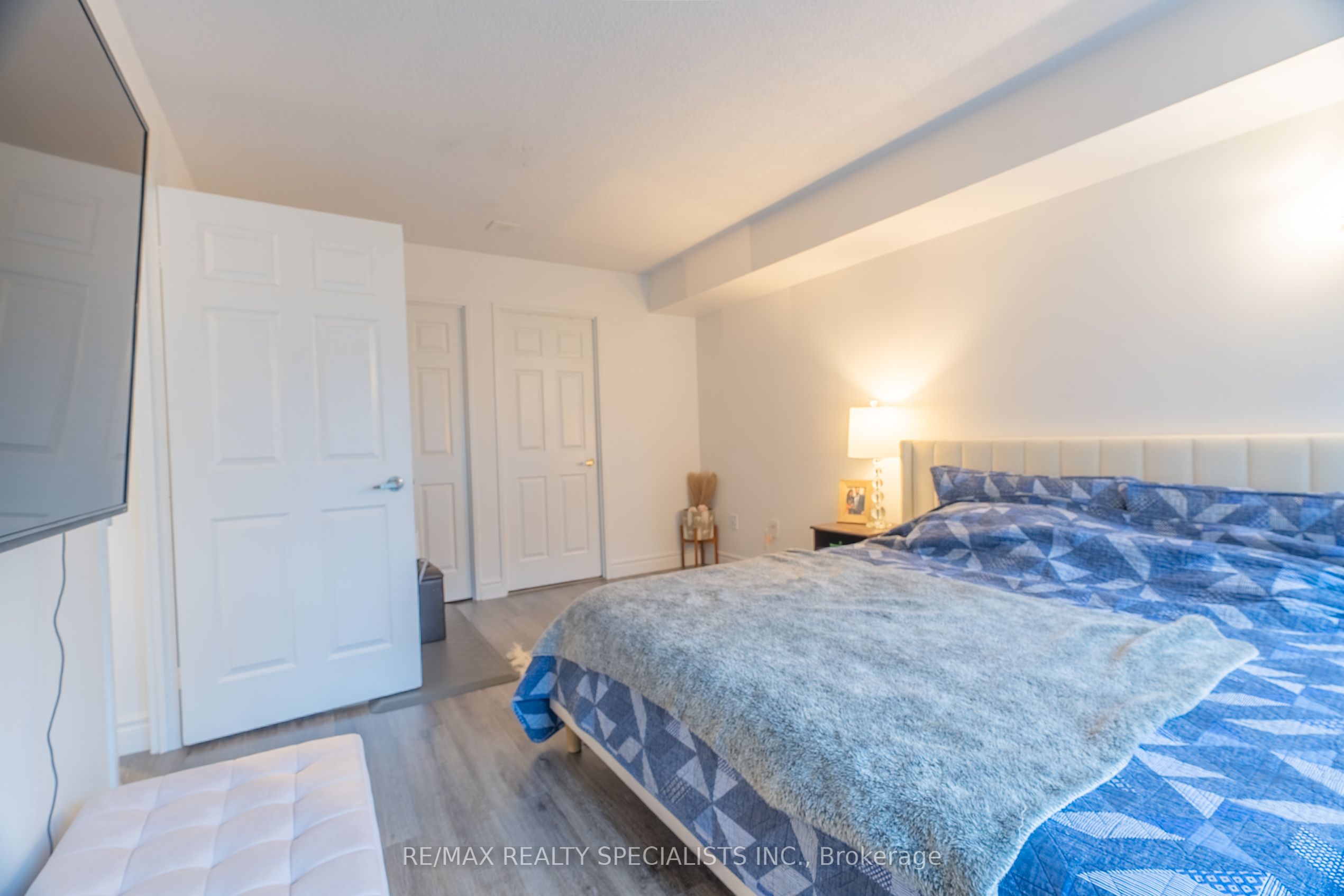 #1107 - 335 Webb Drive Property Photo 17