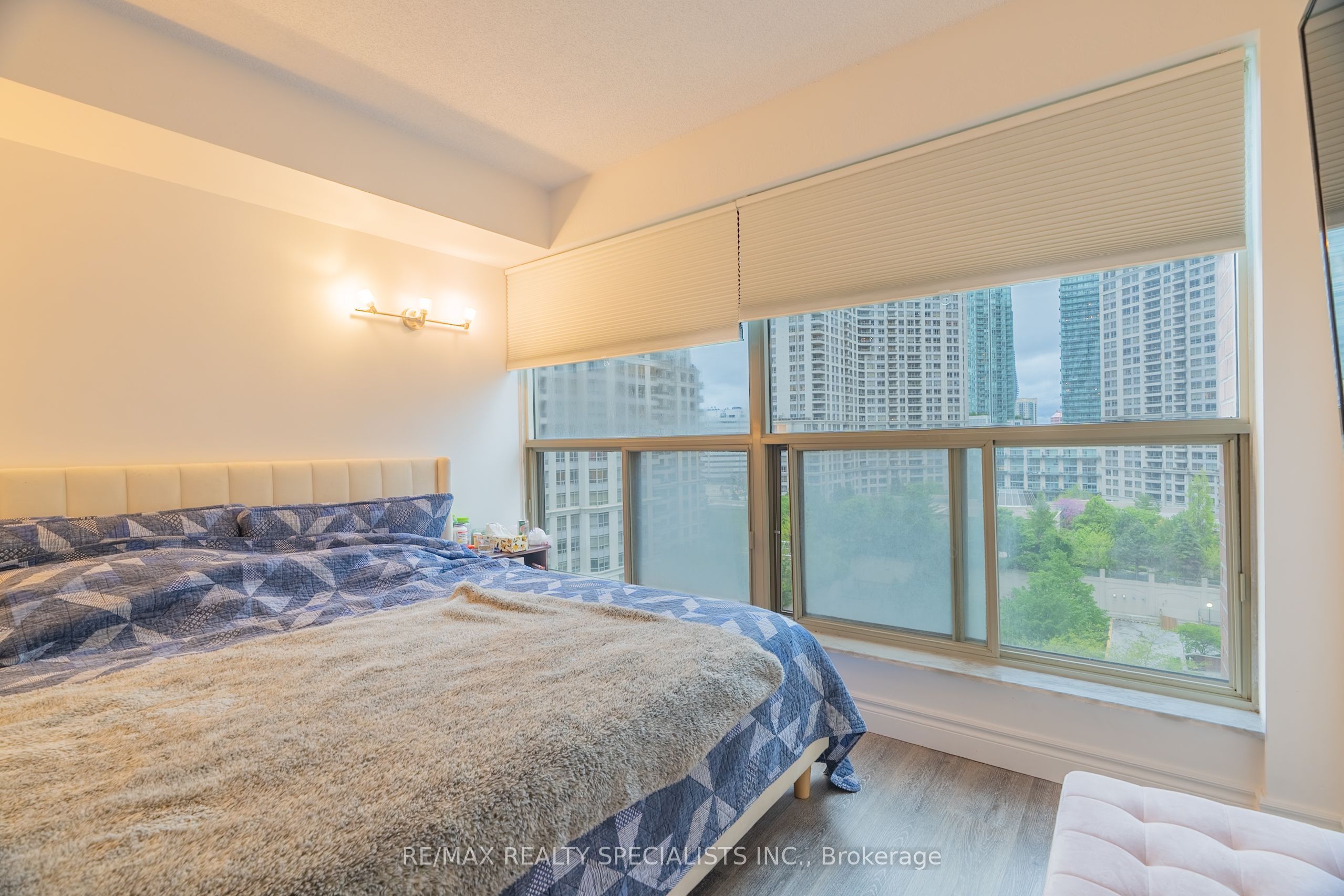 #1107 - 335 Webb Drive Property Photo 18