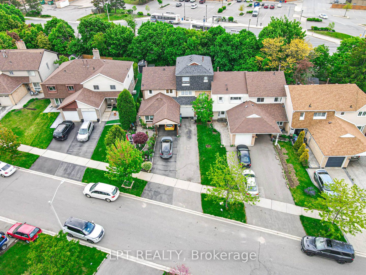 10 Fanshawe Drive Property Photo 6