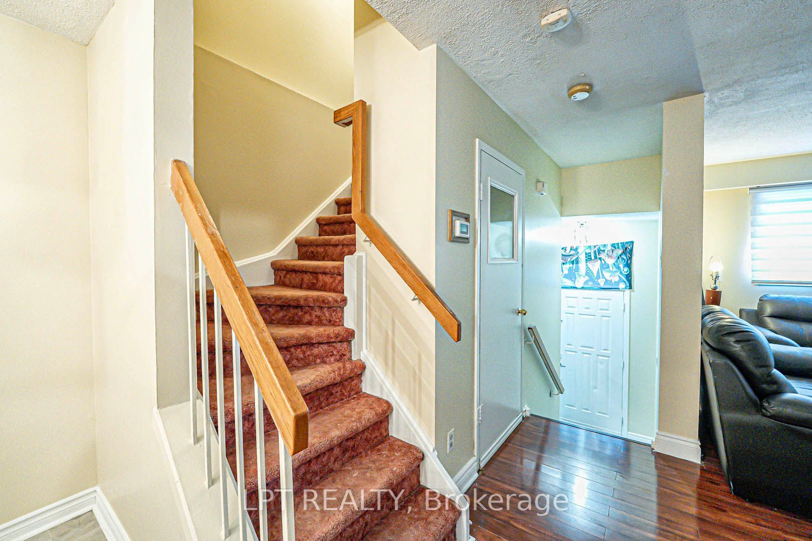 10 Fanshawe Drive Property Photo 12