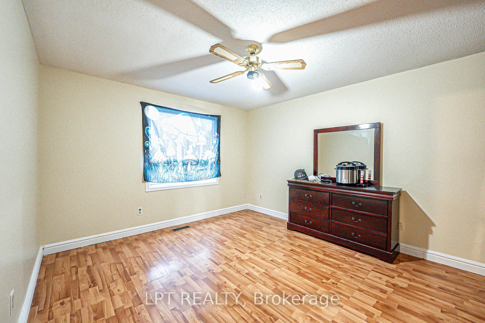 10 Fanshawe Drive Property Photo 14