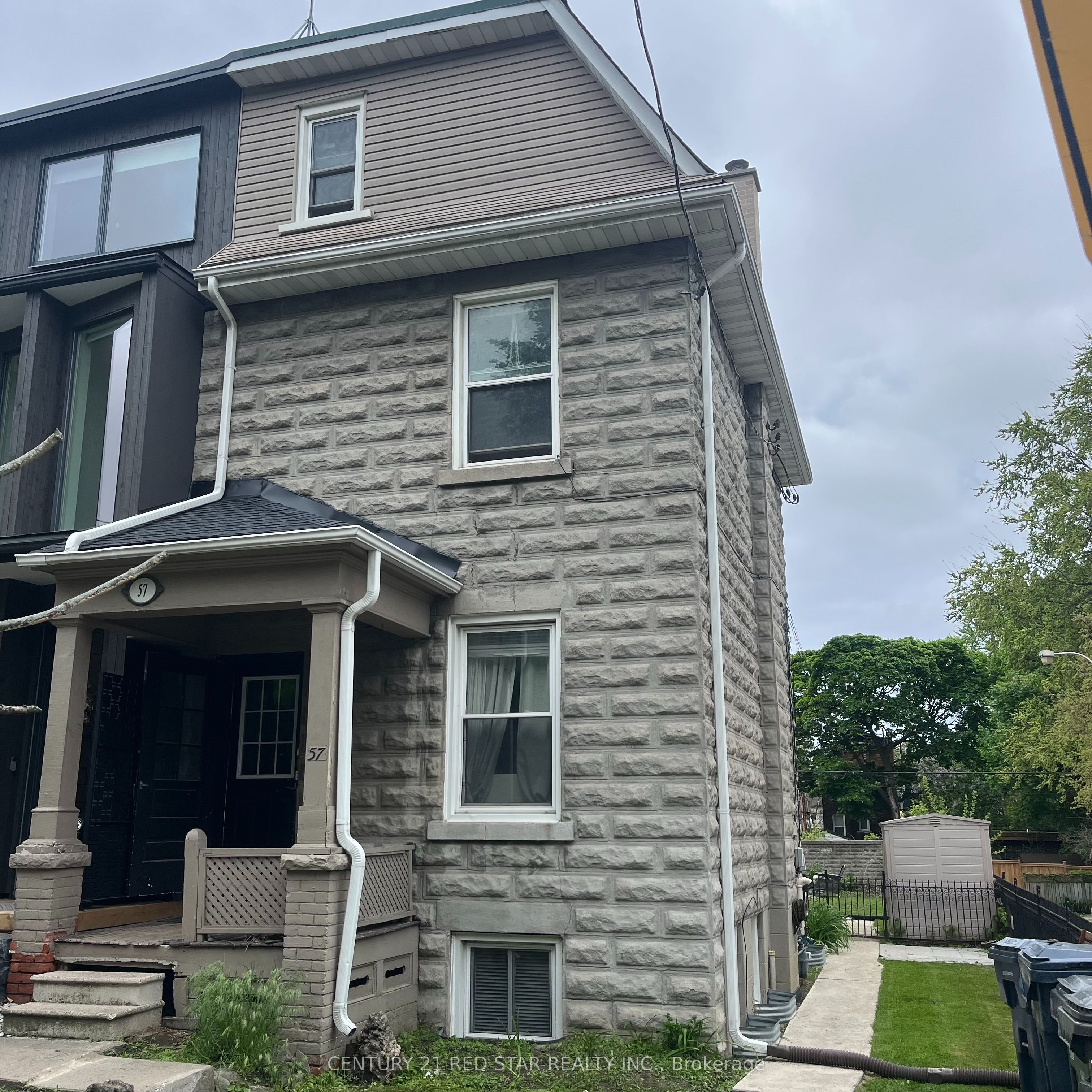 57 Humberside Avenue Property Photo 1