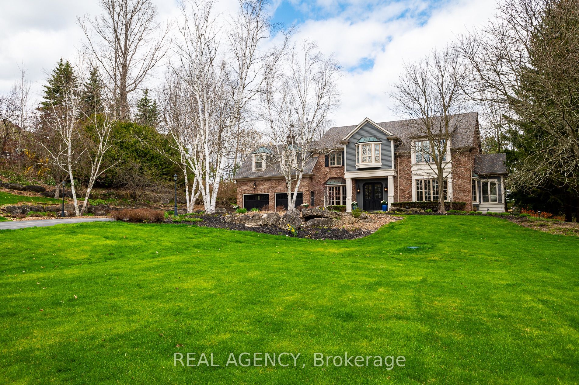 6345 Mcniven Court Property Photo 1