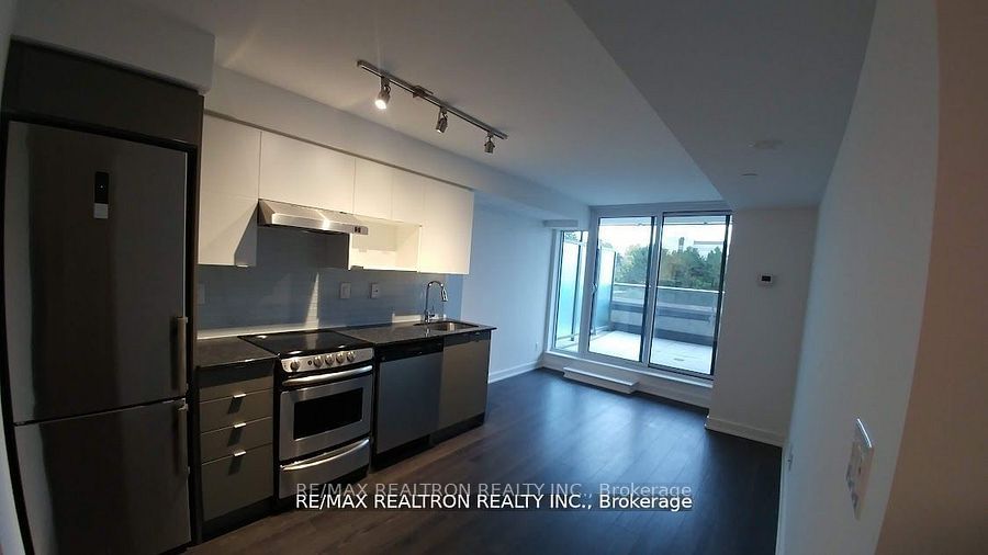 #307 - 160 Flemington Road Property Photo