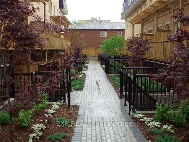 #111 - 370 Hopewell Avenue Property Photo