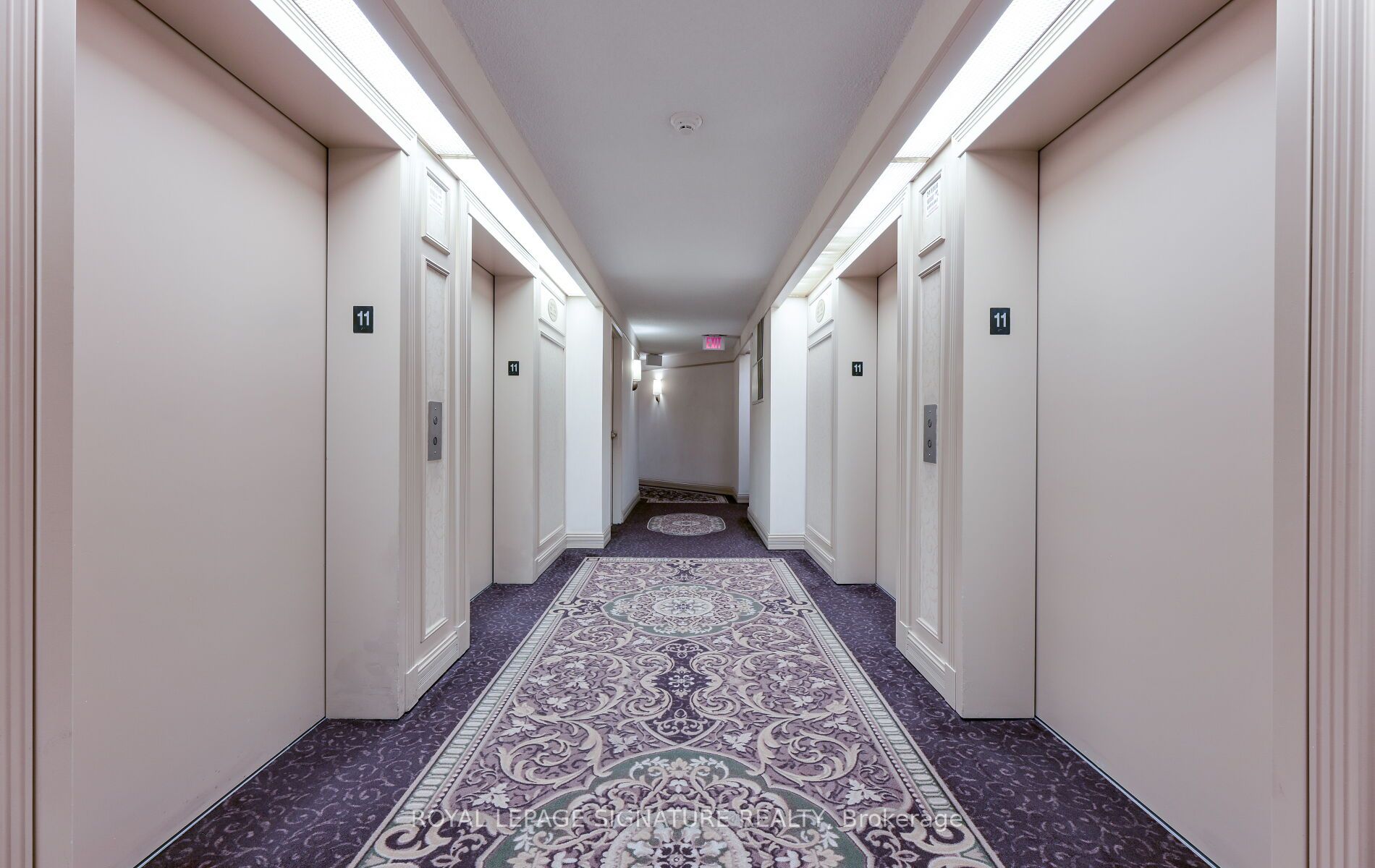 #1126 - 25 Kingsbridge Garden Circle Property Photo 5