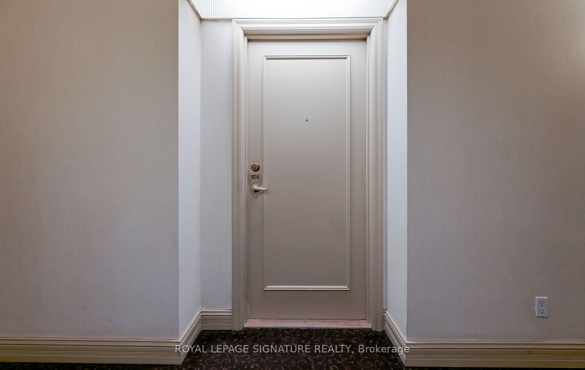 #1126 - 25 Kingsbridge Garden Circle Property Photo 6