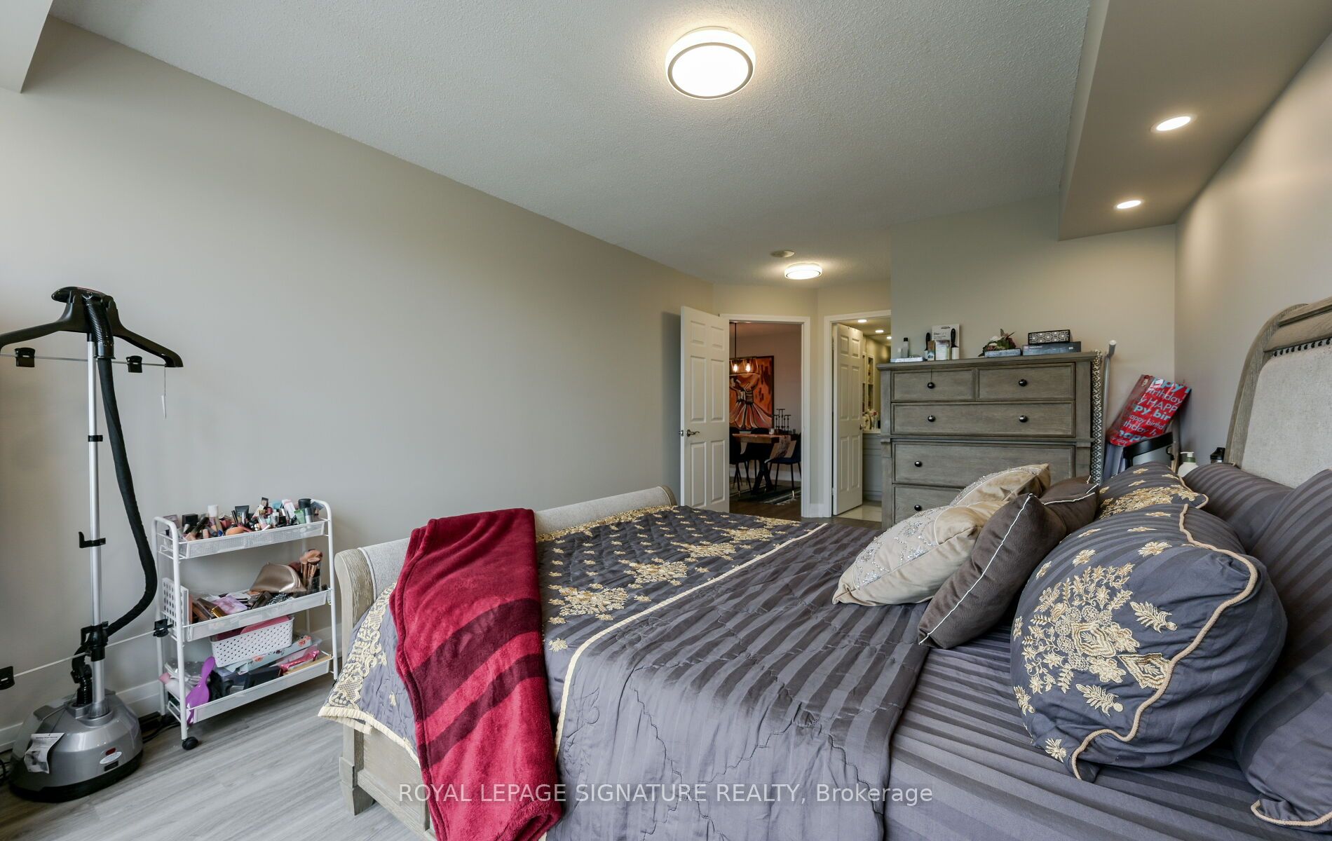 #1126 - 25 Kingsbridge Garden Circle Property Photo 29