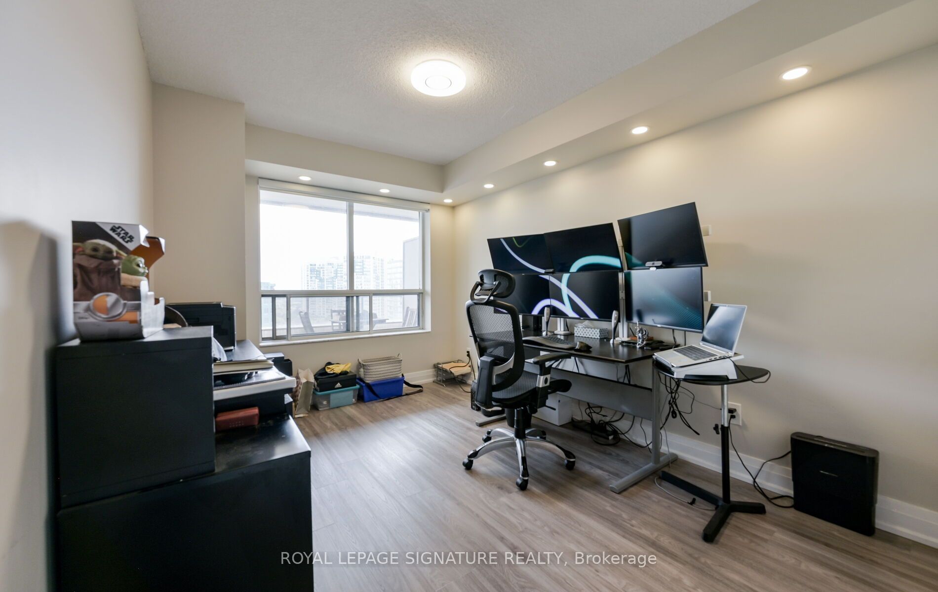 #1126 - 25 Kingsbridge Garden Circle Property Photo 34