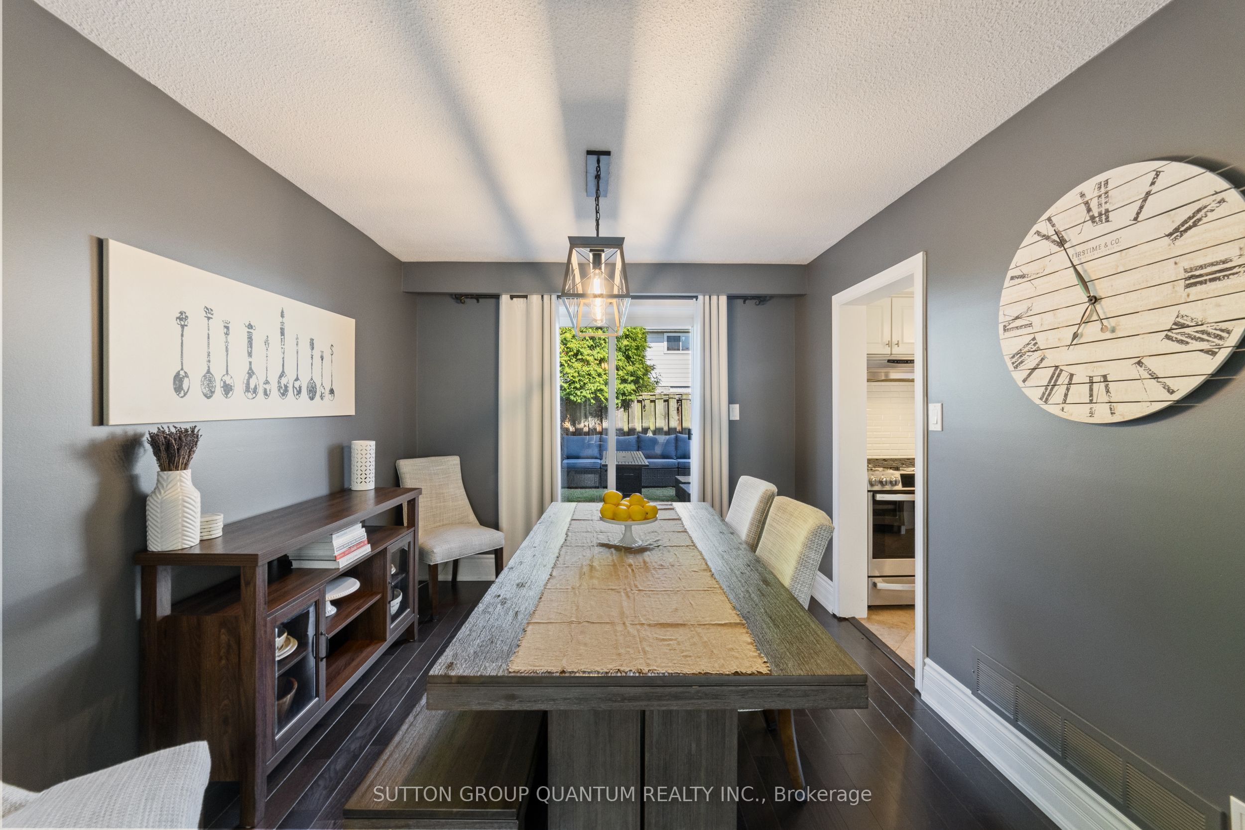 #44 - 5475 Lakeshore Road Property Photo 7