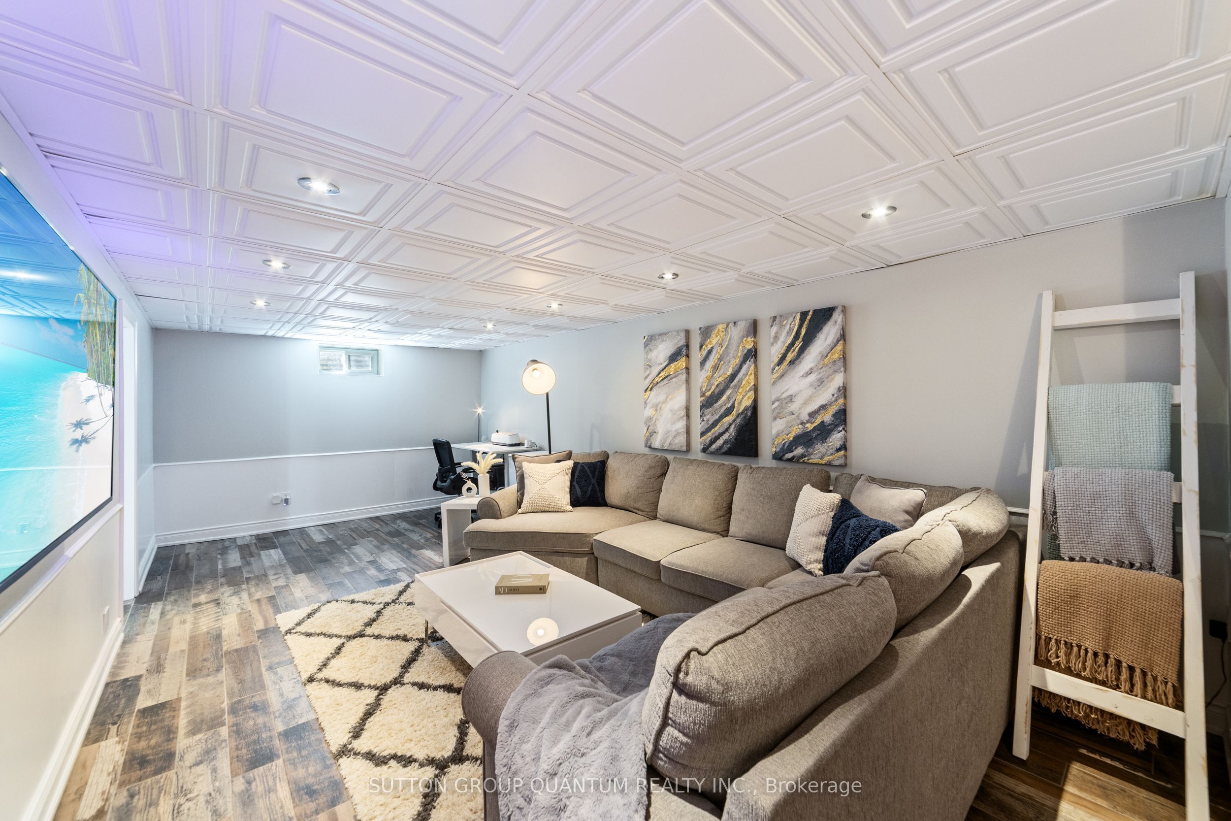 #44 - 5475 Lakeshore Road Property Photo 25