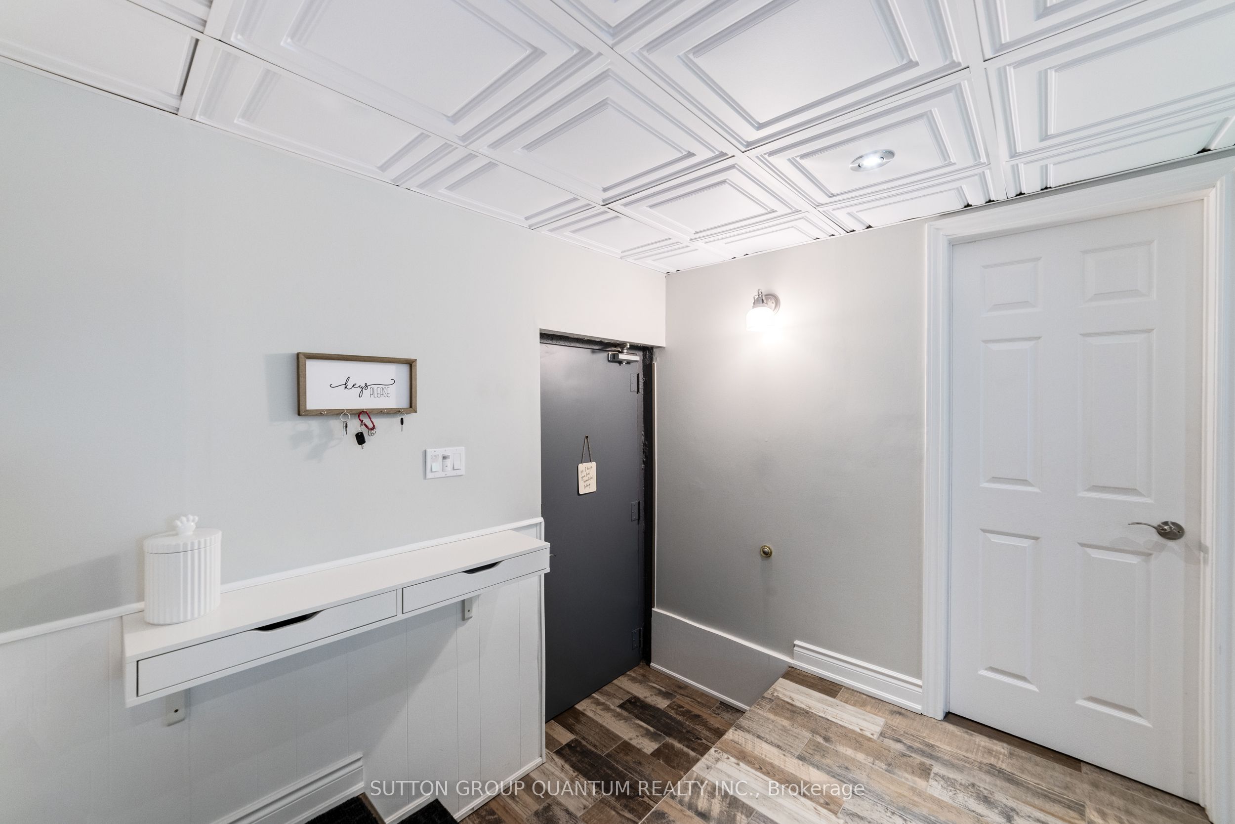 #44 - 5475 Lakeshore Road Property Photo 26