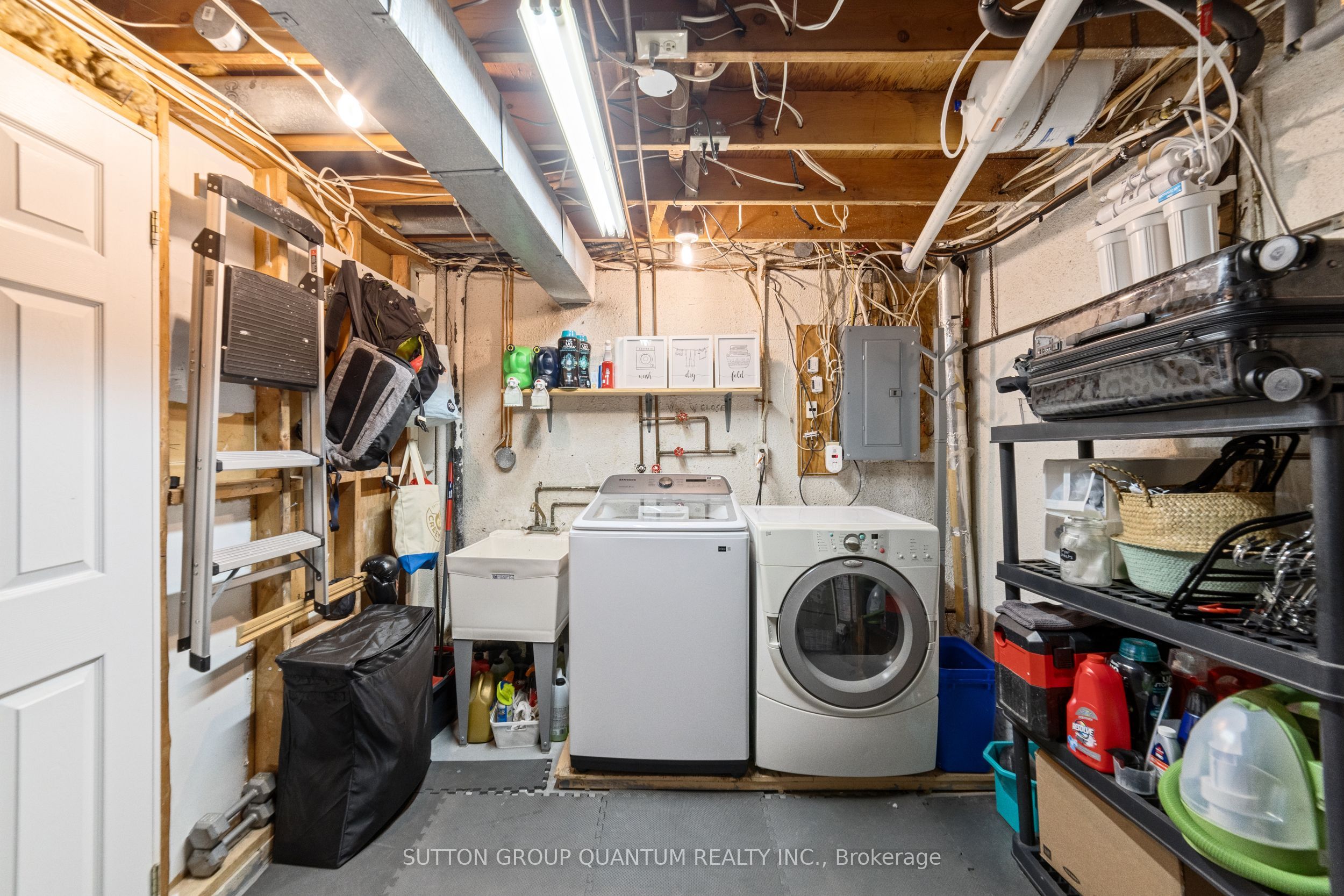 #44 - 5475 Lakeshore Road Property Photo 27