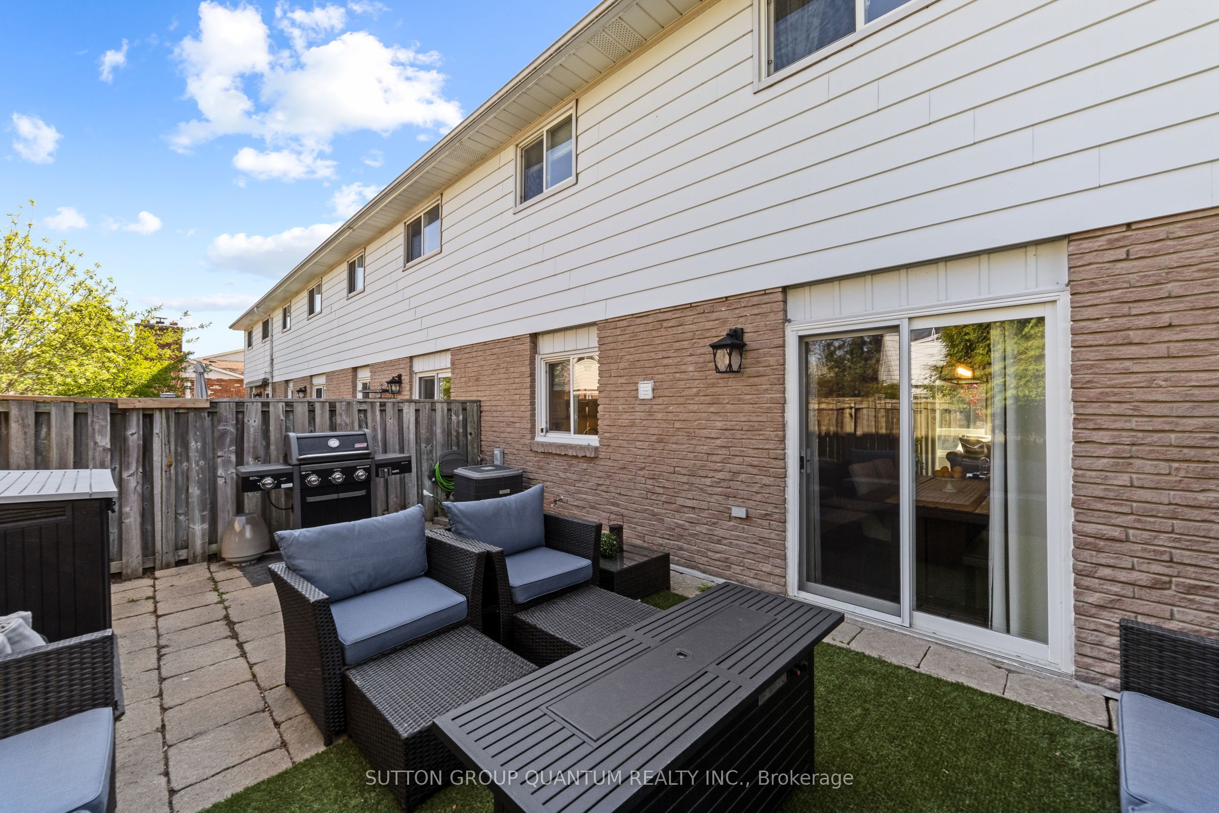 #44 - 5475 Lakeshore Road Property Photo 32