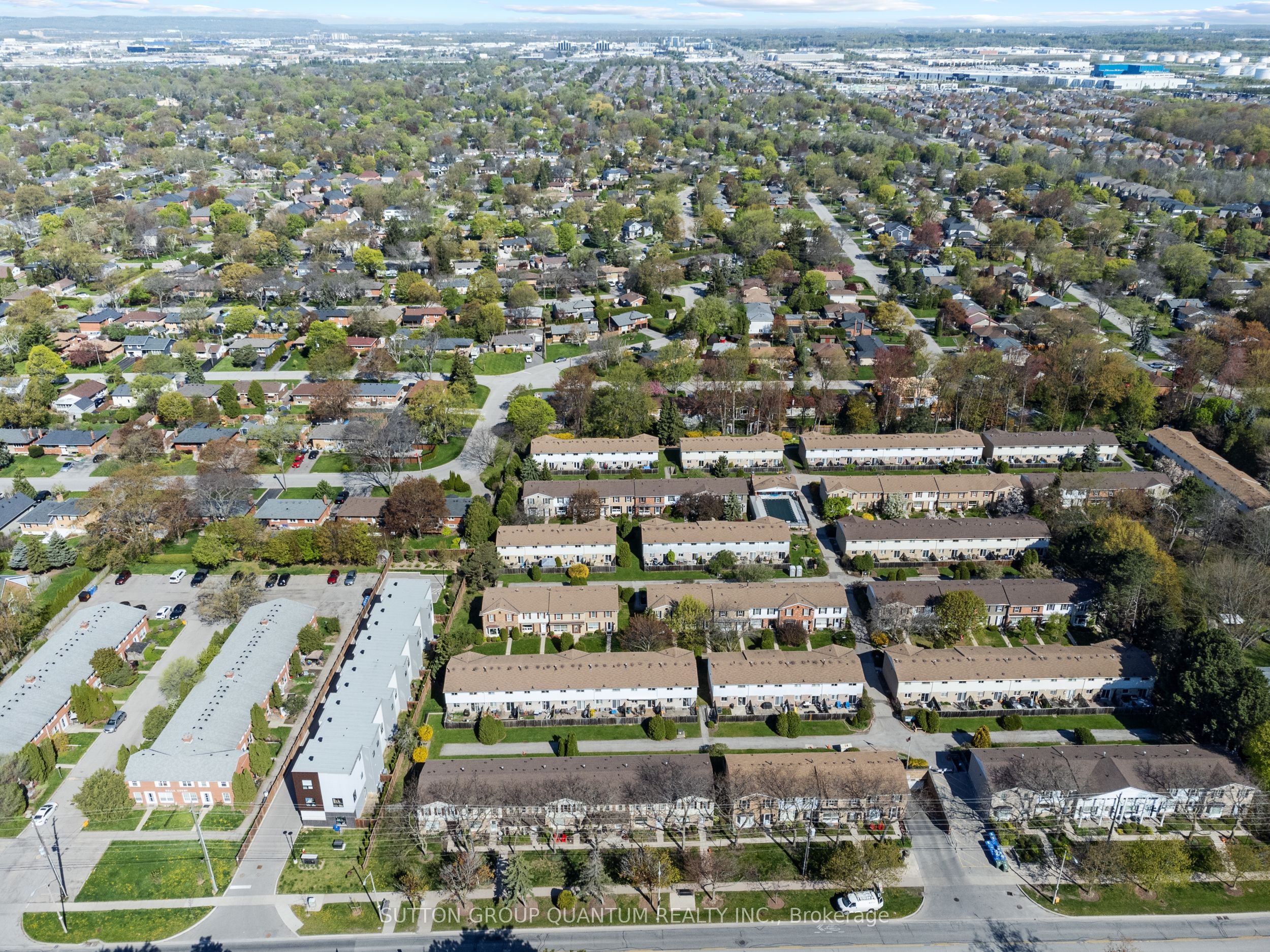 #44 - 5475 Lakeshore Road Property Photo 38